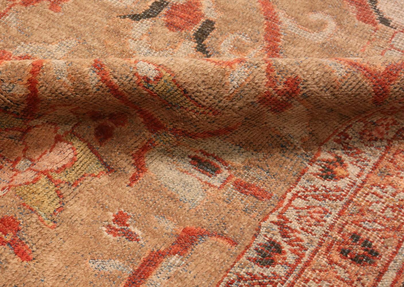 20ième siècle Tapis persan ancien de Sultanabad Taille : 15 ft x 24 ft 6 in en vente