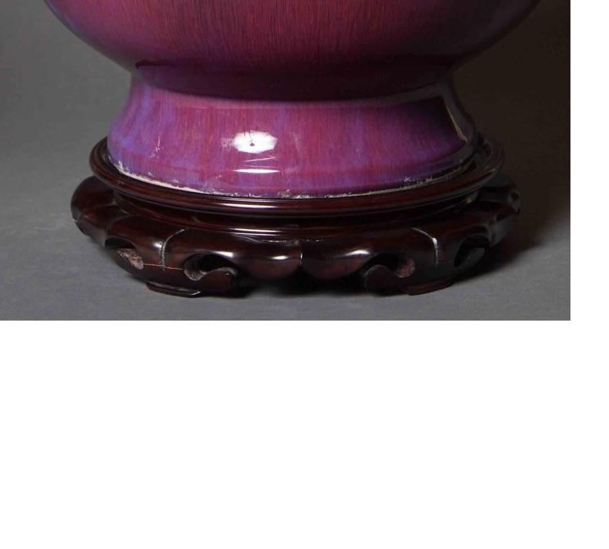 Large Oxblood Vase (Chinesisch) im Angebot