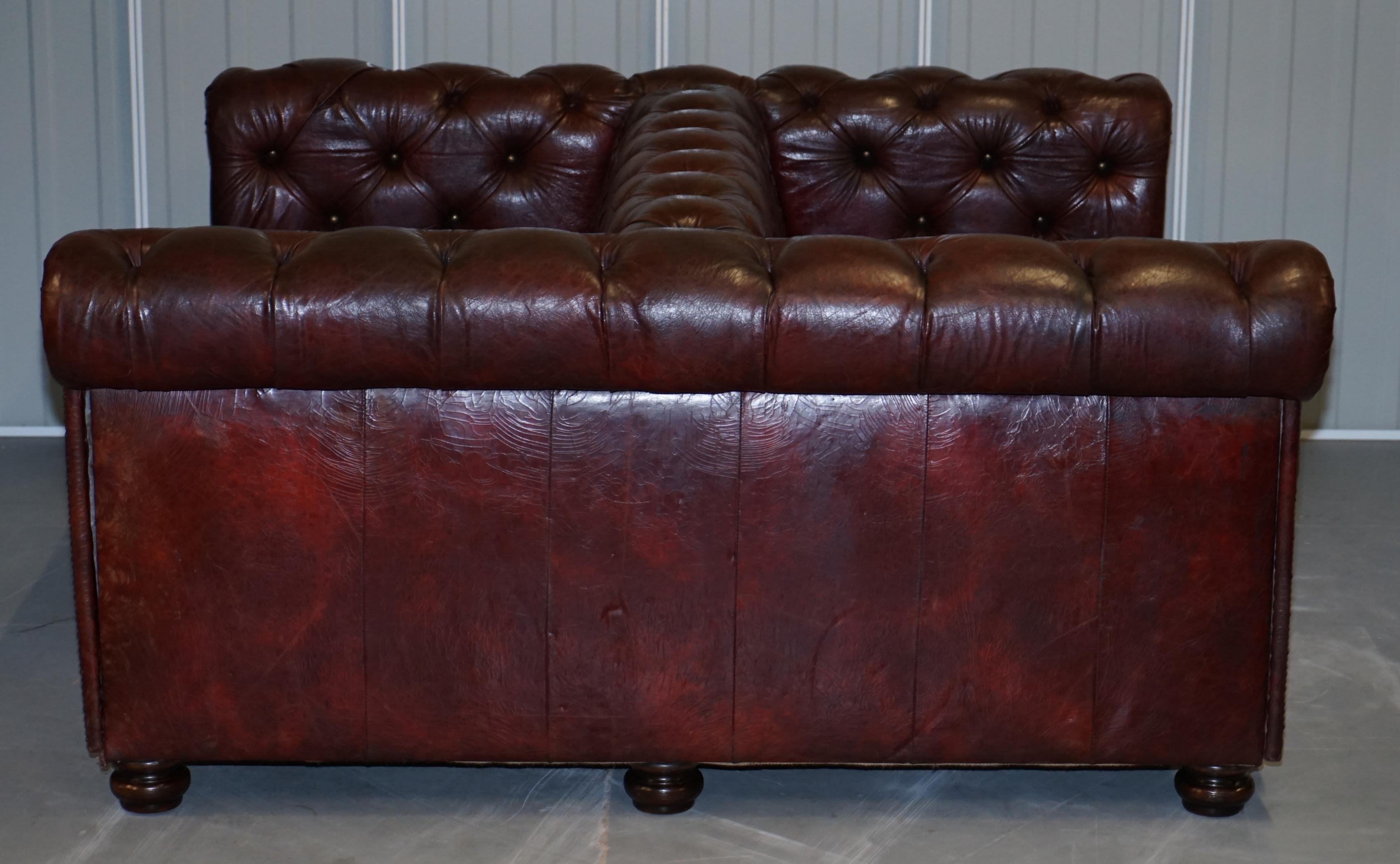 Large Oxblood Vintage Leather Double Sided Chesterfield Tufted Conversation Sofa 6