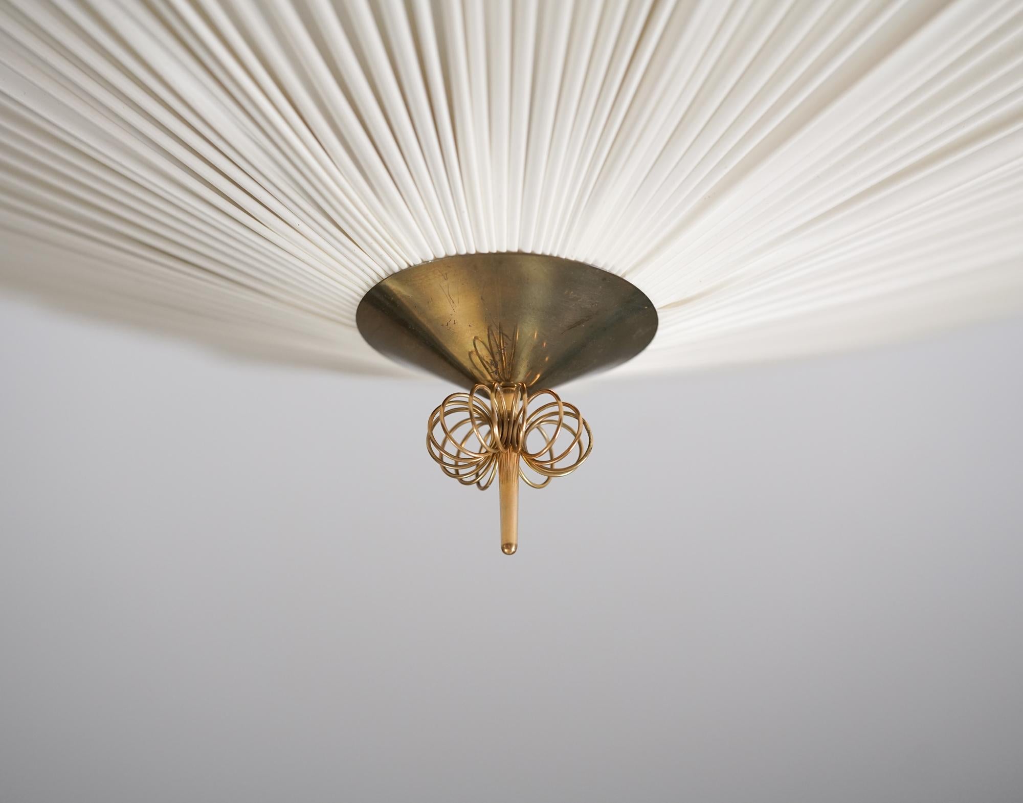 Large Paavo Tynell Model 1076/80220 Flush Mount for Idman Oy, Mid-20th Century In Good Condition In Helsinki, Uusimaa