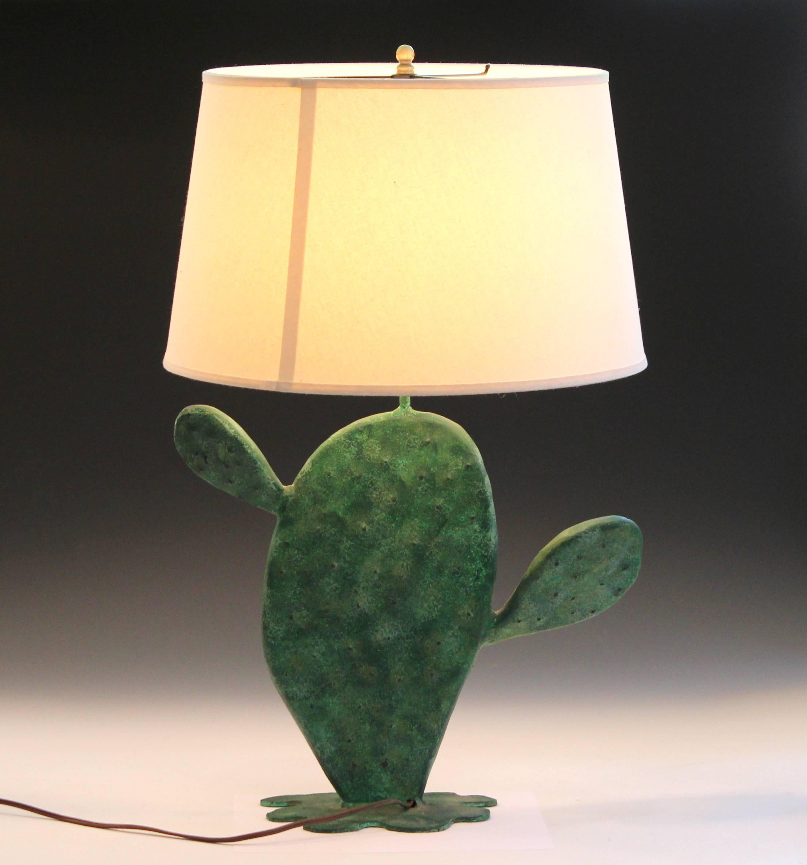 Terrific, folksy, painted aluminium cactus sculpture table lamp with pleasant variegated green color. Measures: 28
