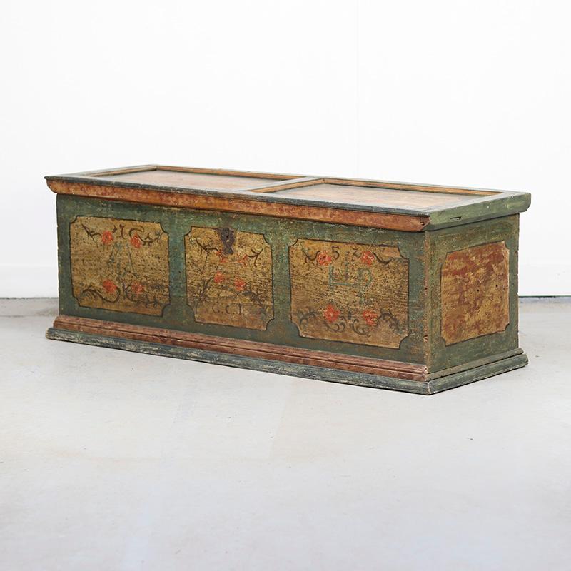 Antique Large Painted Folk Art Farmhouse Bridal Chest 1753 For Sale 3