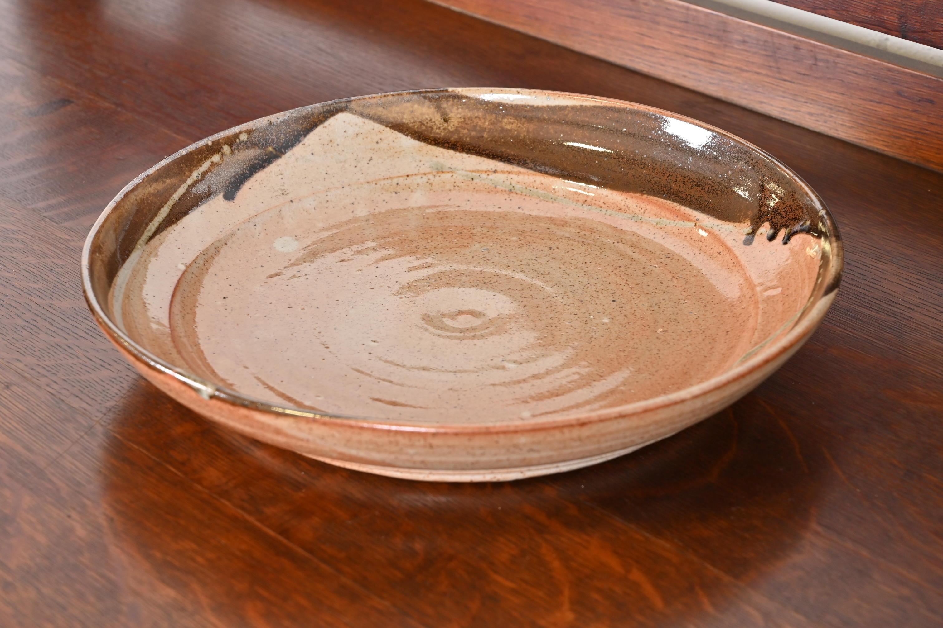 Large Painted Glazed Ceramic Studio Pottery Shallow Bowl In Good Condition In South Bend, IN