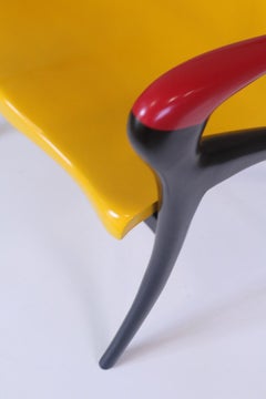 Sillones grandes de caoba pintada Modelo Ode À La Femme de Olivier De Schrijver