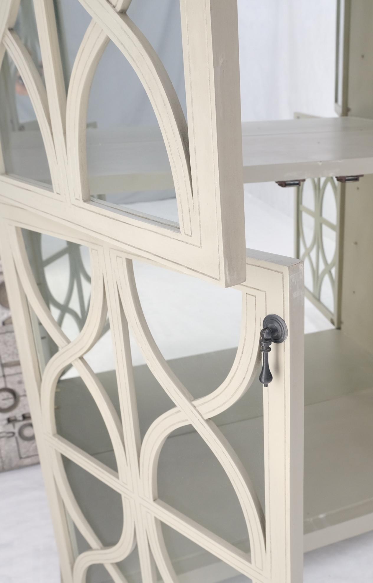 Grande armadio a doppia anta decorativo verniciato a specchio, credenza, vitrina in vendita 3