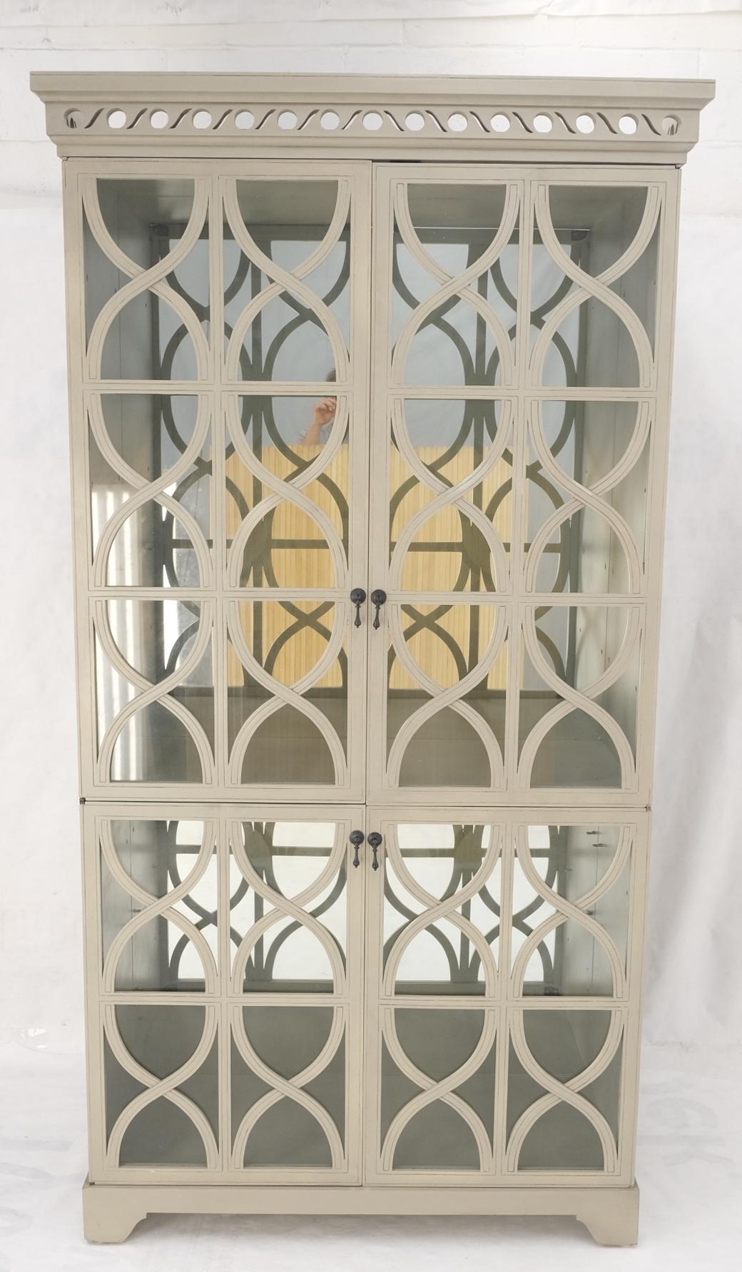 Sconosciuto Grande armadio a doppia anta decorativo verniciato a specchio, credenza, vitrina in vendita
