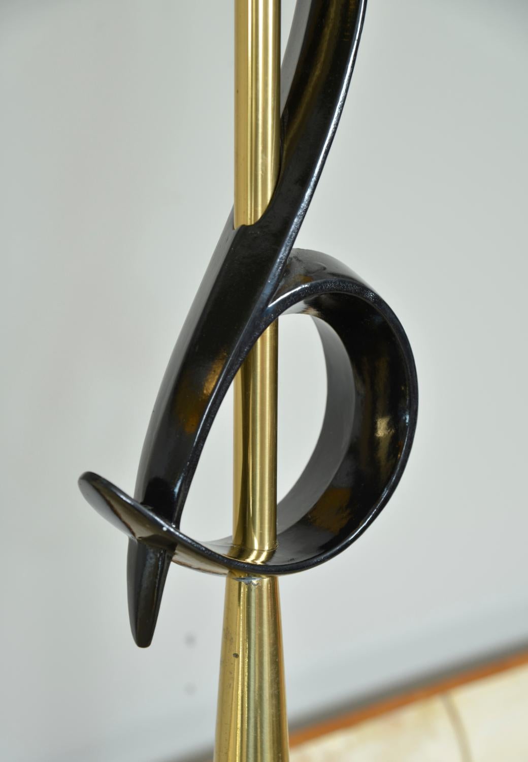 Large Pair 1950s American Midcentury Brass Glass Table Lamps Hollywood Regency For Sale 2