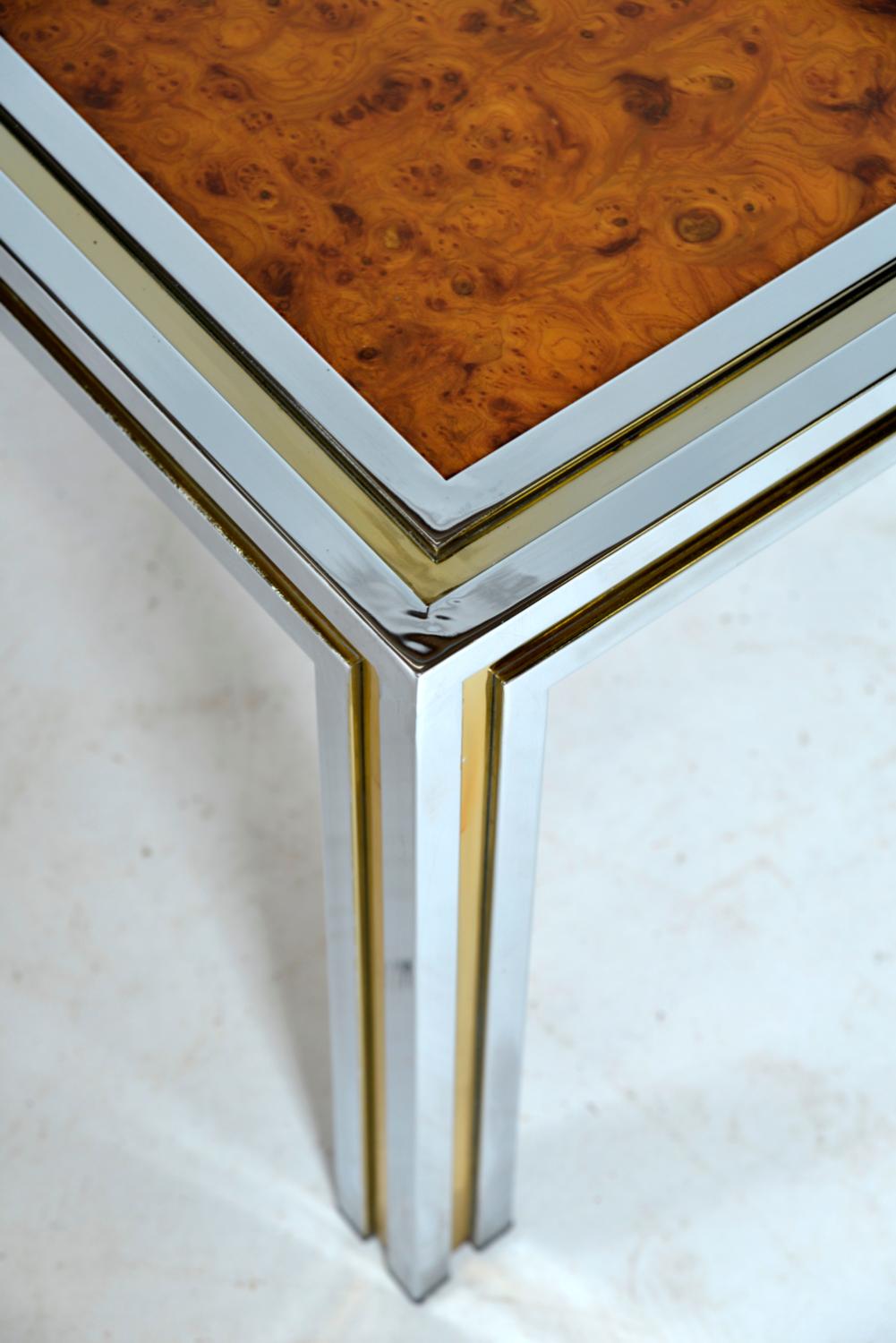 Paire de lampes d'appoint en loupe d'orme en laiton chromé italiennes des années 1970 en vente 3