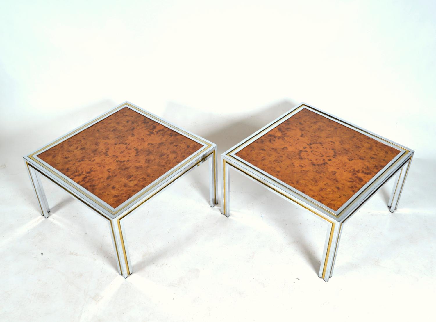 Hollywood Regency Paire de lampes d'appoint en loupe d'orme en laiton chromé italiennes des années 1970 en vente