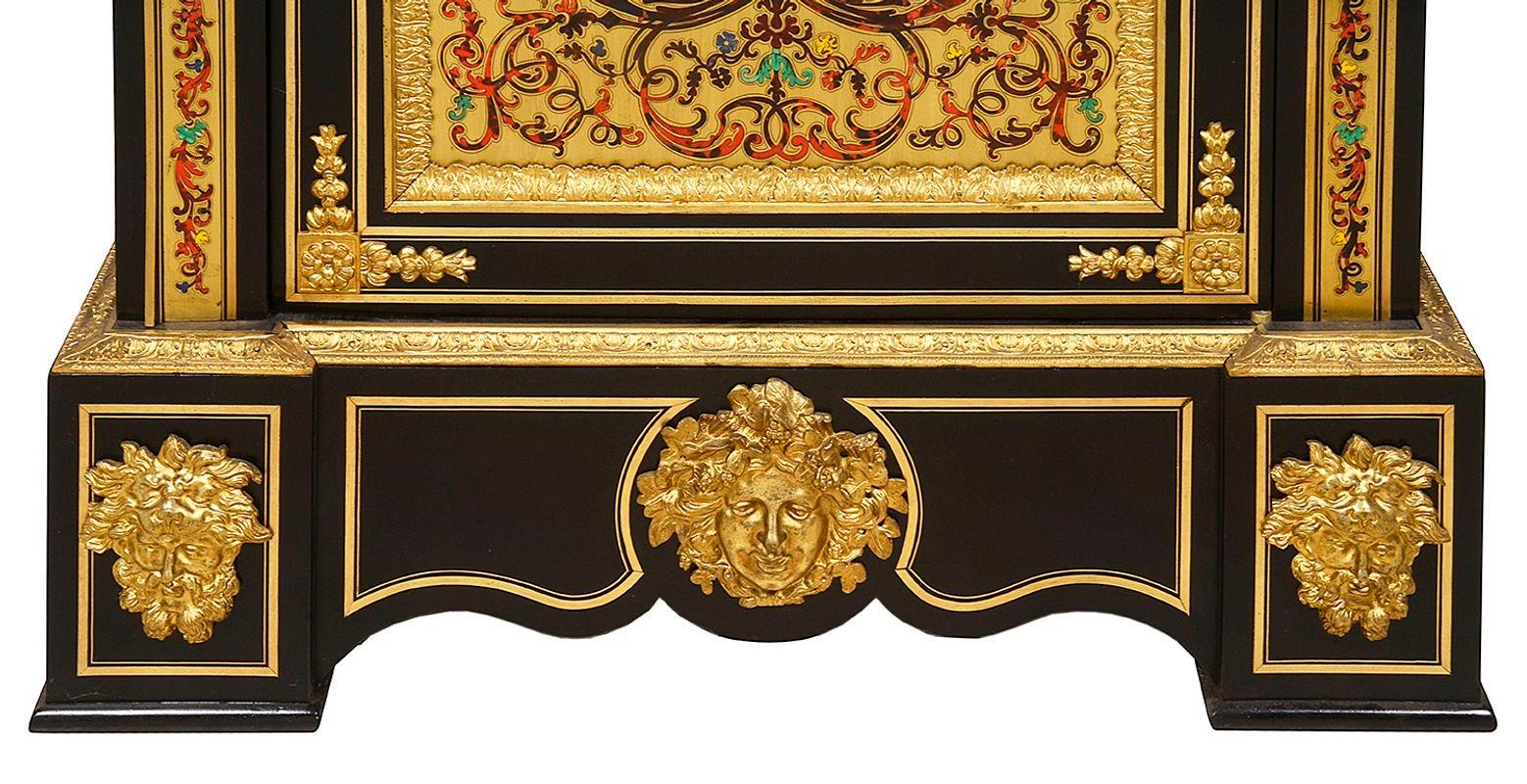 Grande coppia di Cabunet Boulle francesi del XIX secolo In condizioni buone in vendita a Brighton, Sussex