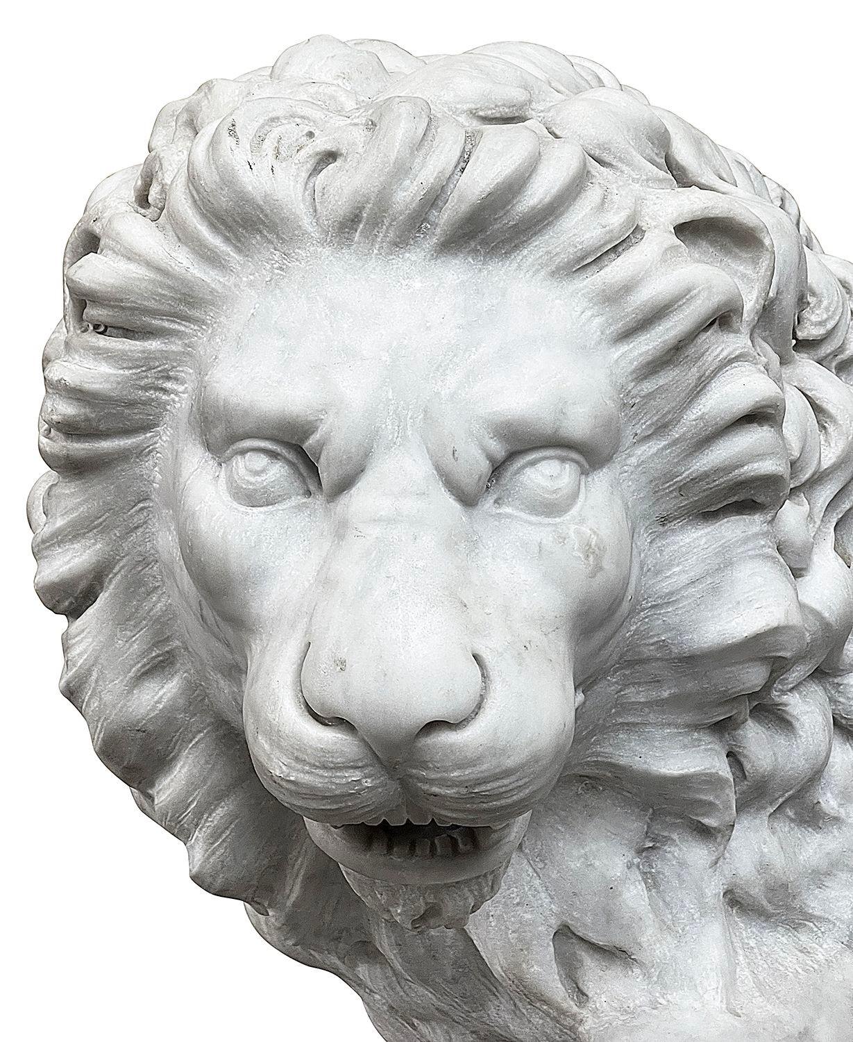 Hand-Carved Large Pair 19th Century Italian Carrara Marble Medici Lions For Sale