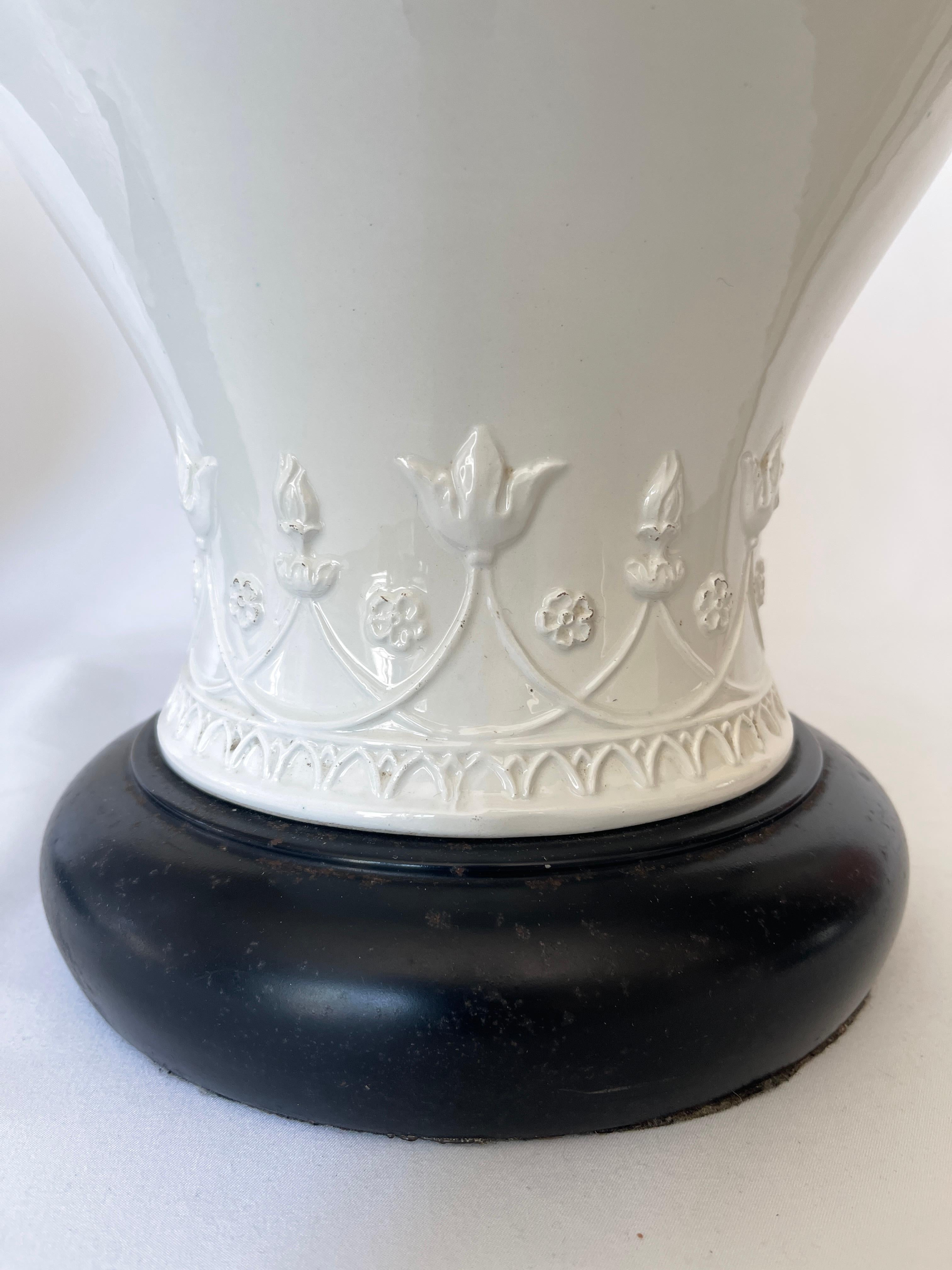 Large Pair Chinoiserie Italian Ceramic Blanc De Chine Ginger Jar Lamps For Sale 2