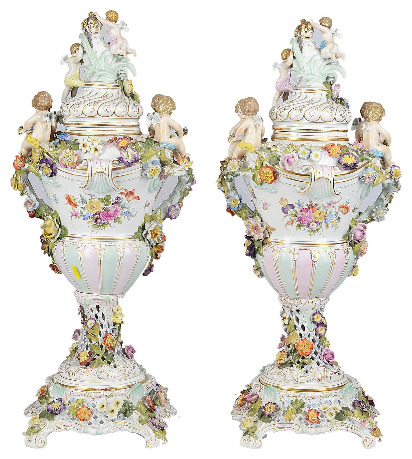 Large Pair Dresden Style Lidded Comports, Late 19th Century For Sale 3