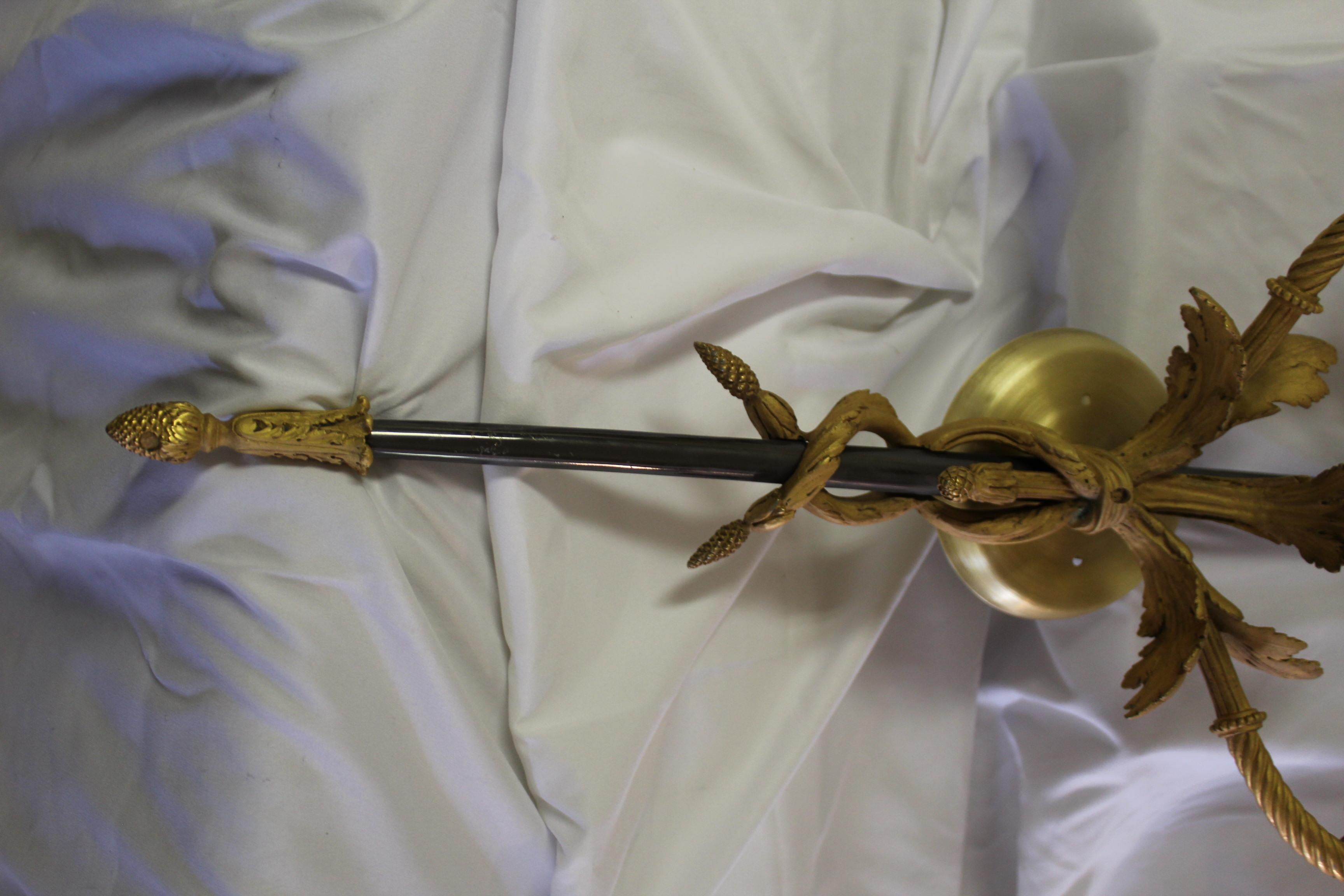 Bronzo Coppia di grandi lampade, stile impero, placca d'oro 18 carati, 3 luci, nero  Albero in vendita