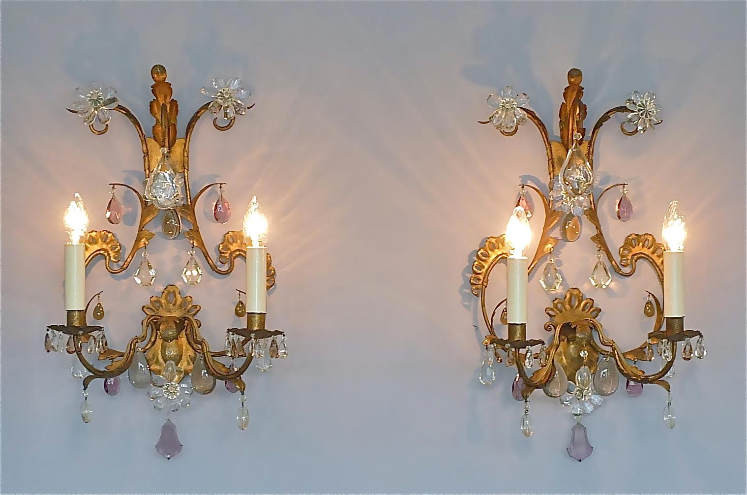 Großes Paar vergoldet Maison Baguès Stil Blume Blatt Wandleuchter Facettiert Kristallglas im Angebot 5