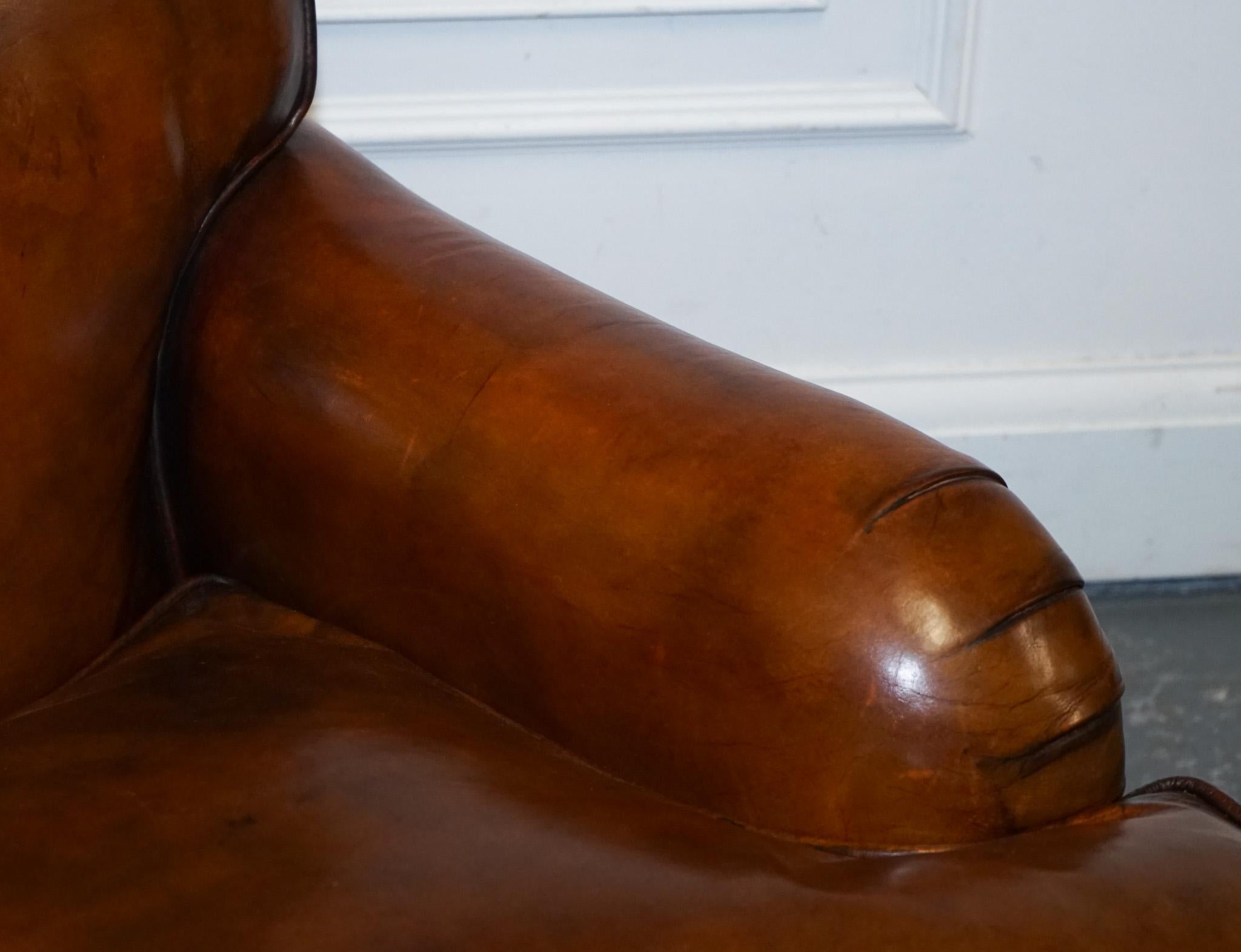 Fatto a mano GRANDE COPPIA DI POLTRONE IN PELLE STILE Howard TINTE A MANO CUSCINI IN PIUMA in vendita