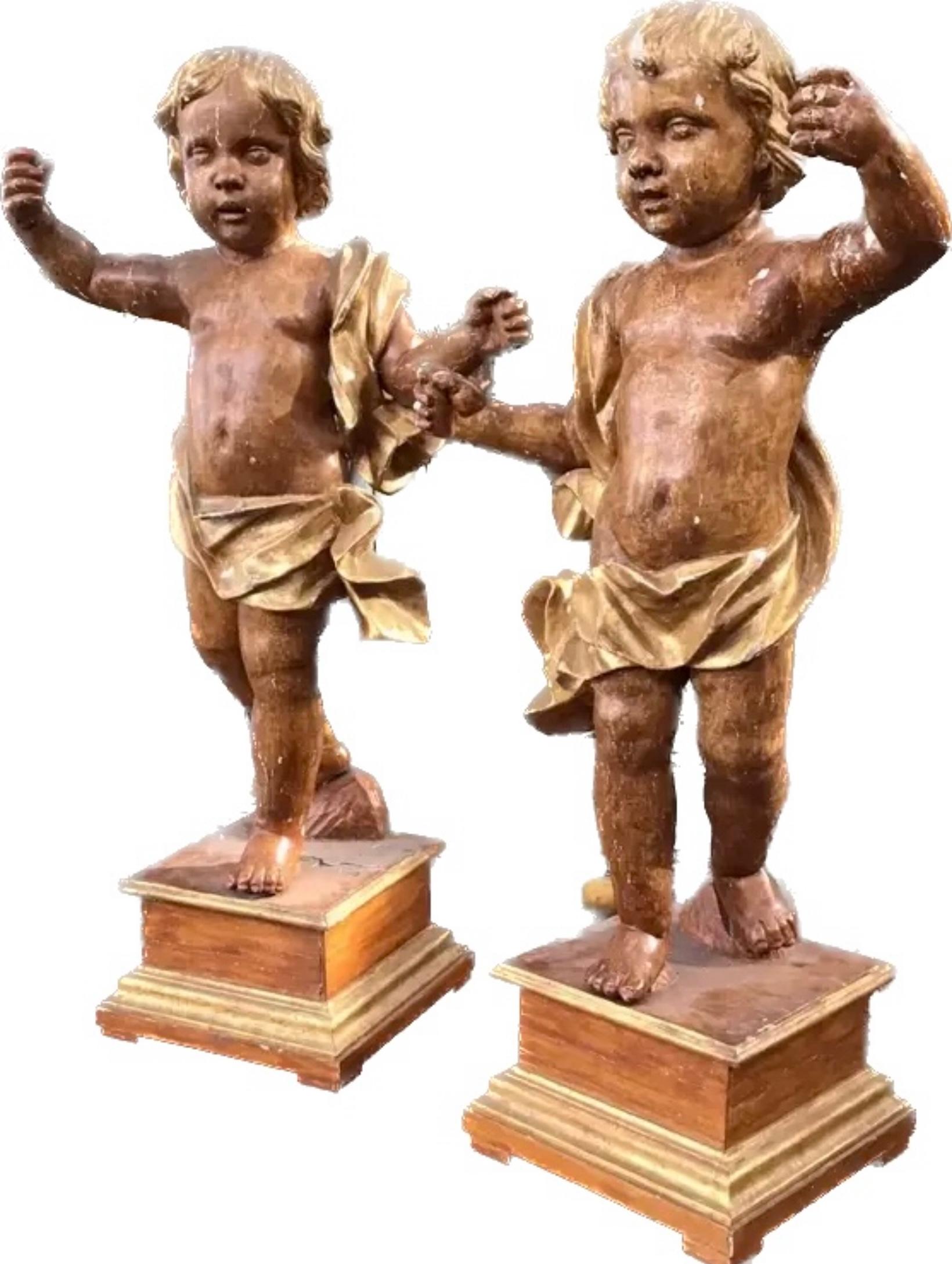 Large Pair Italian 18th Century Polychrome and Giltwood Cherub / Angels  In Good Condition For Sale In Bradenton, FL