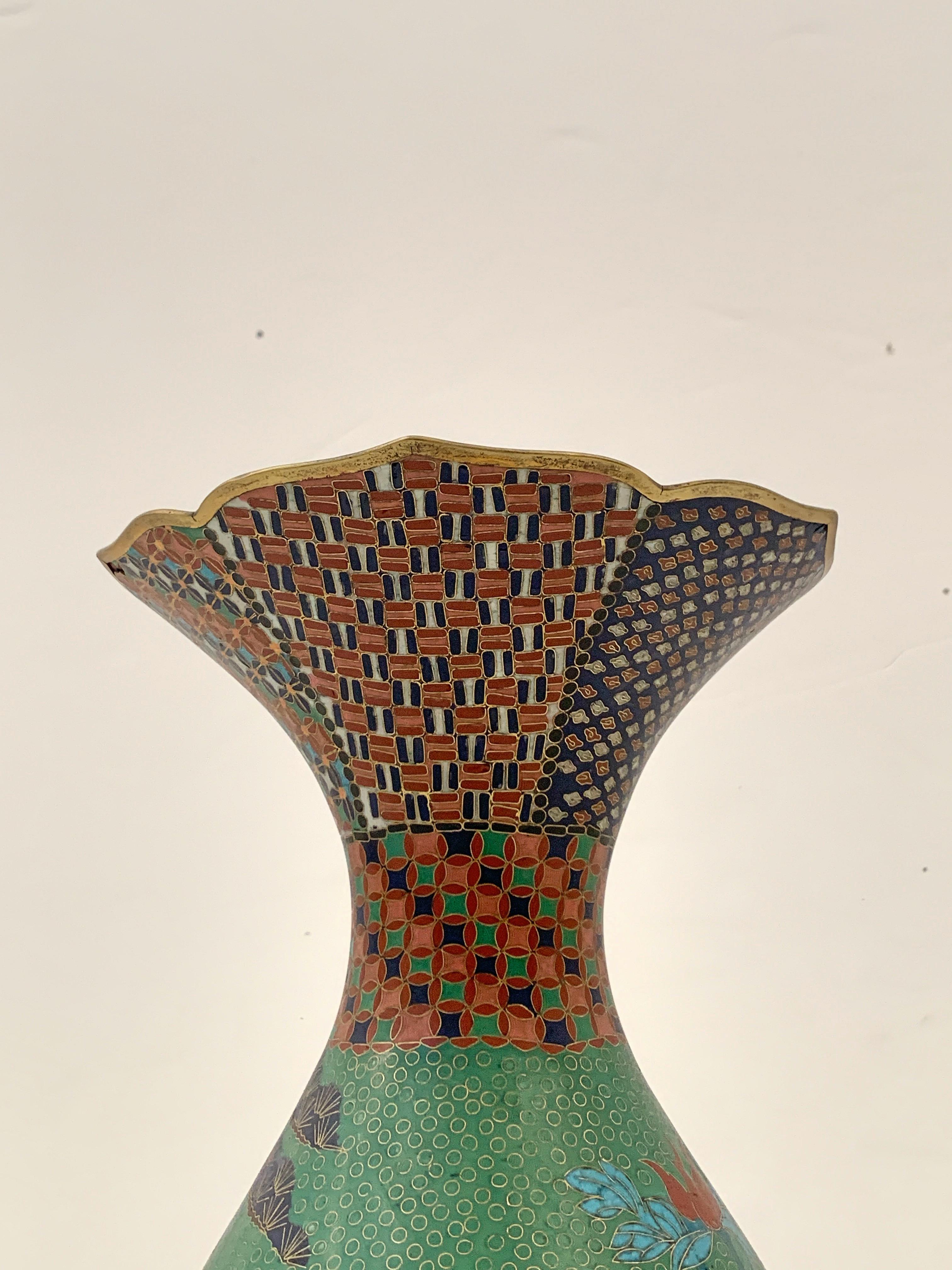Large Pair of Japanese Cloisonne Peacock Vases Attributed to Kaji Tsunekichi 7