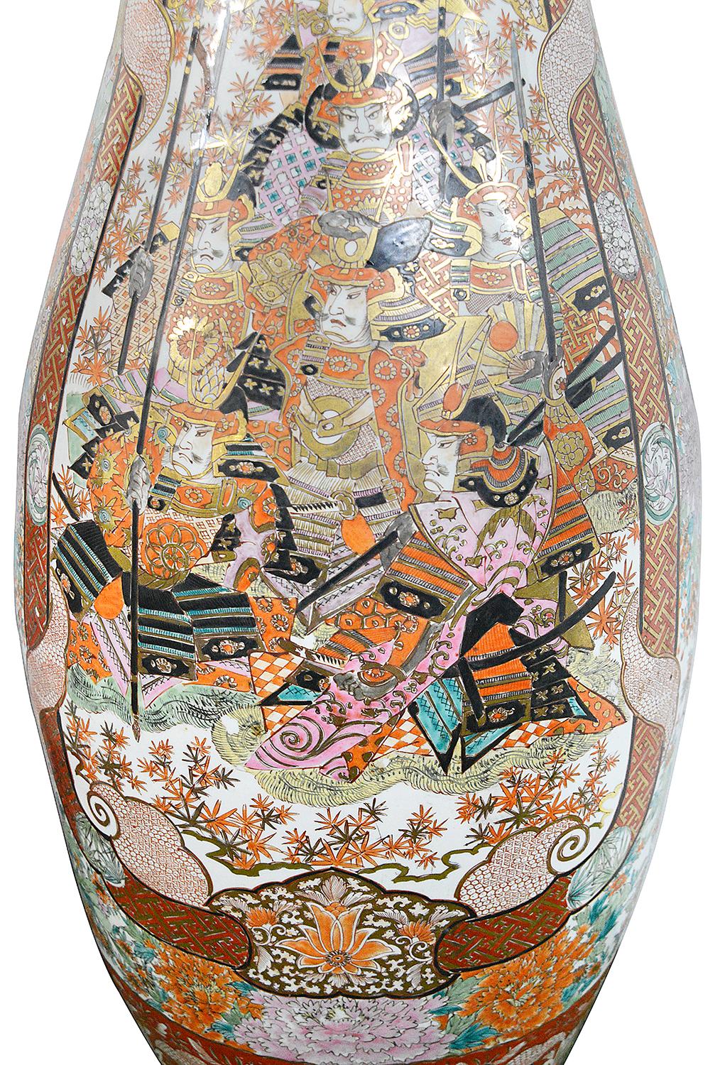 Large Pair Japanese Kutani Vases, circa 1900 For Sale 6