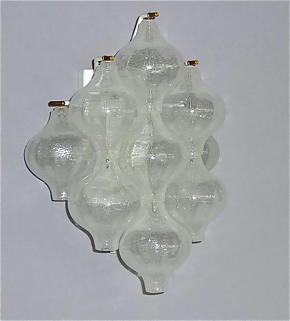 Mid-Century Modern Large Pair of Kalmar Tulipan Wall Lights Sconces Murano Glass White Brass, 1960s For Sale
