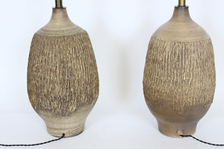 Large Pair Lee Rosen for Design-Technics Textured Taupe Pottery Lamps In Good Condition For Sale In Bainbridge, NY