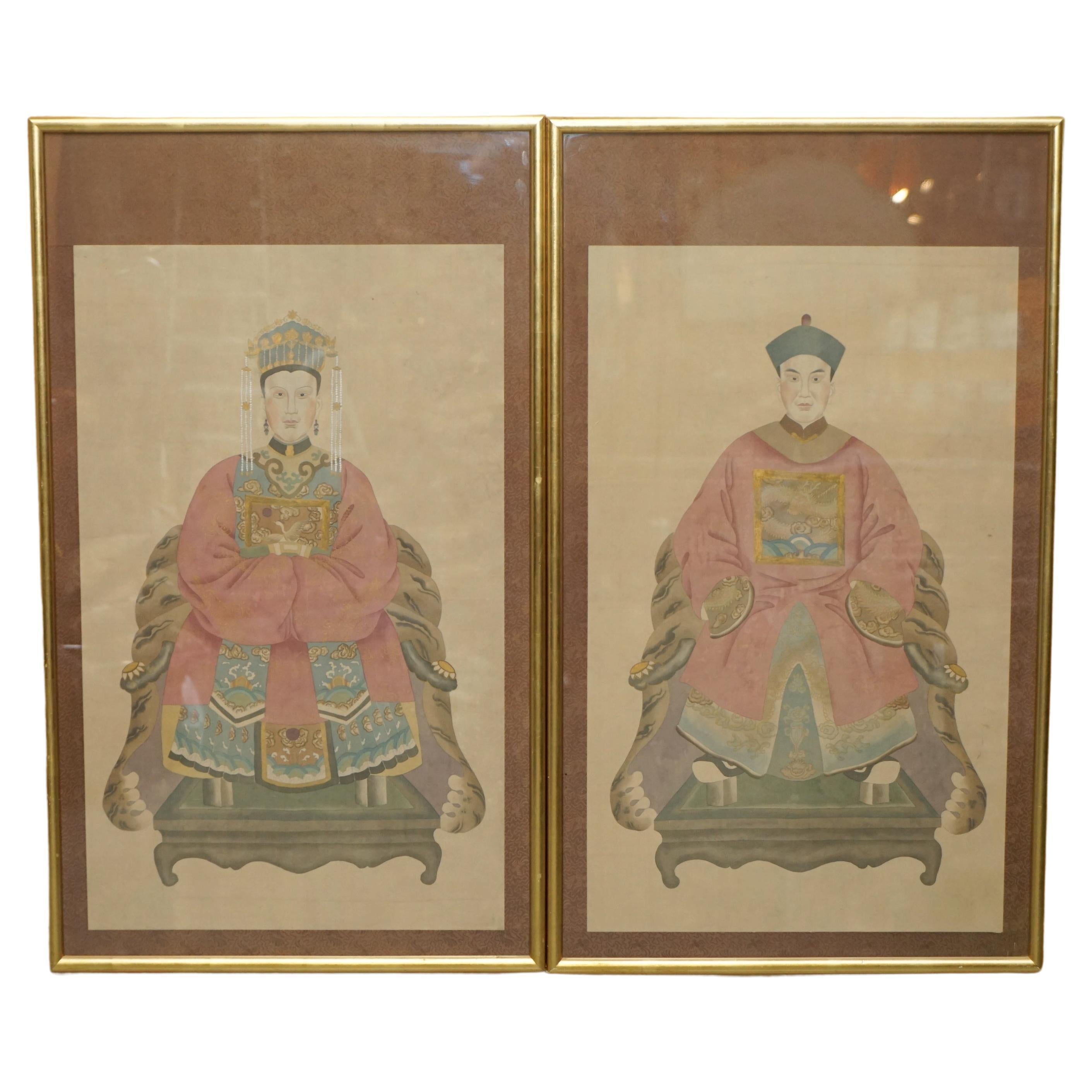 LARGE PAIR OF 133X78CM ANTIQUE CHINESE ANCESTRAL PORTRAITS WITH GOLD BORDERs For Sale