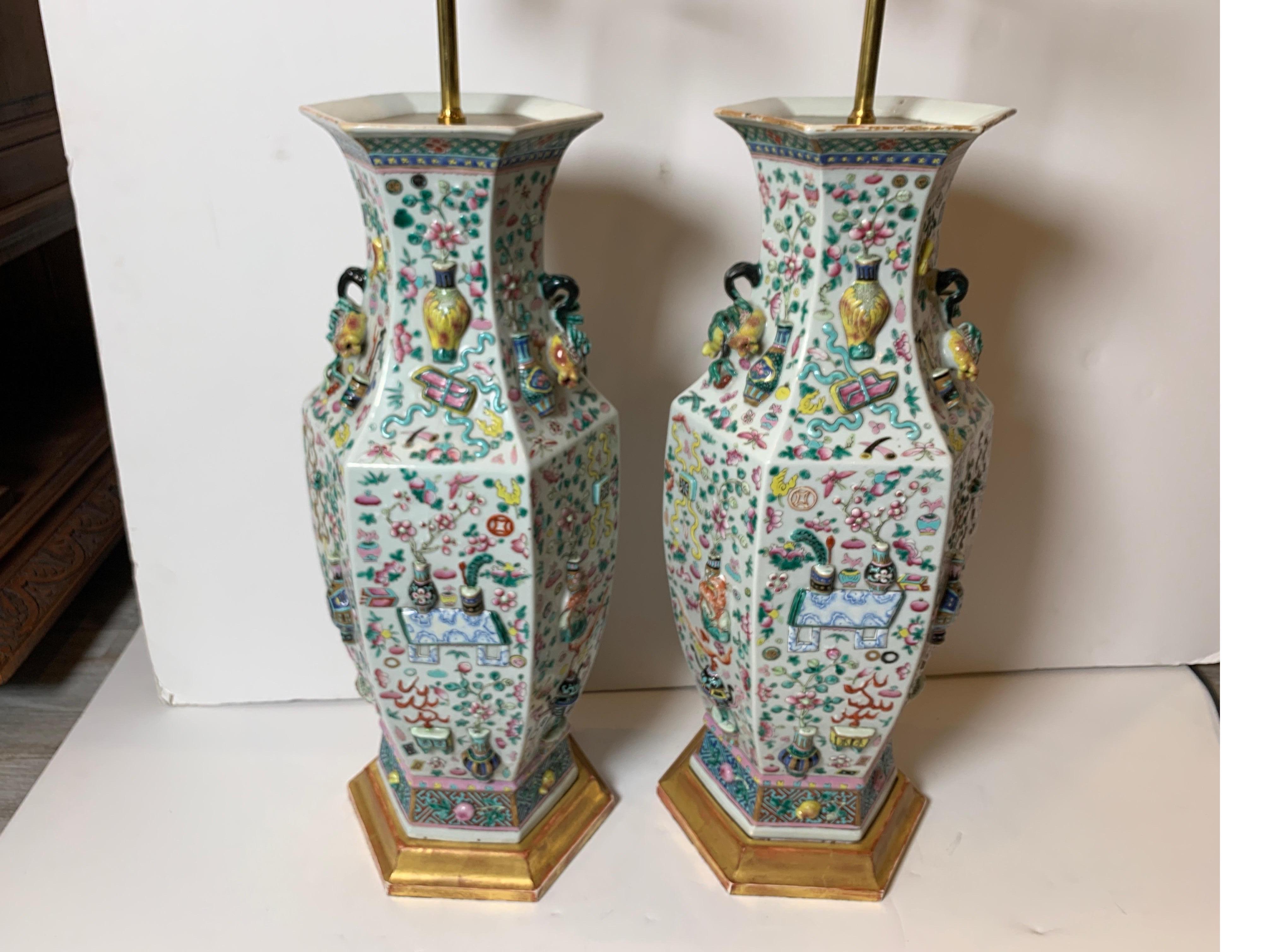 Hand-Painted Large Pair of 1820s Chinese Export Porcelain Lamps