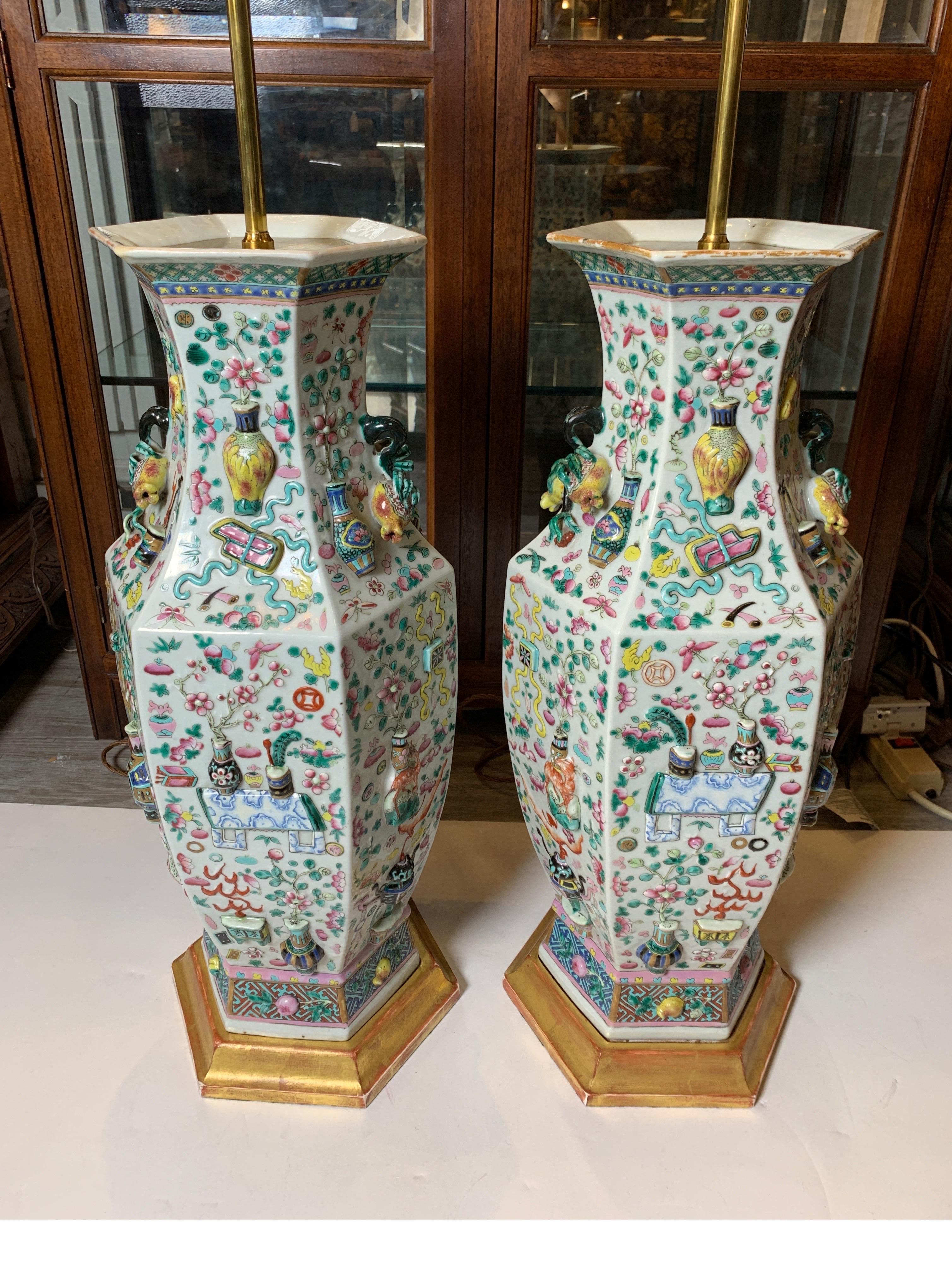 Large Pair of 1820s Chinese Export Porcelain Lamps In Excellent Condition In Lambertville, NJ