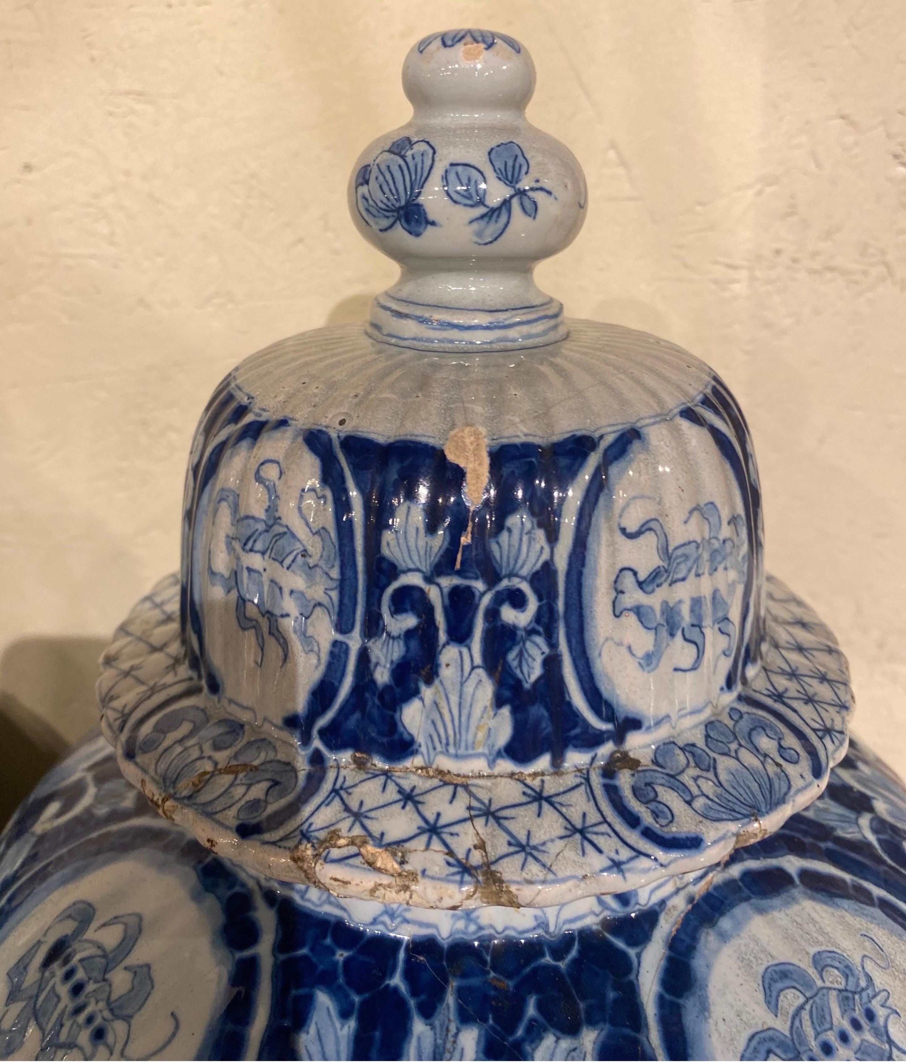 Large Pair of 18th Century Dutch Delft Jars with Lids 5
