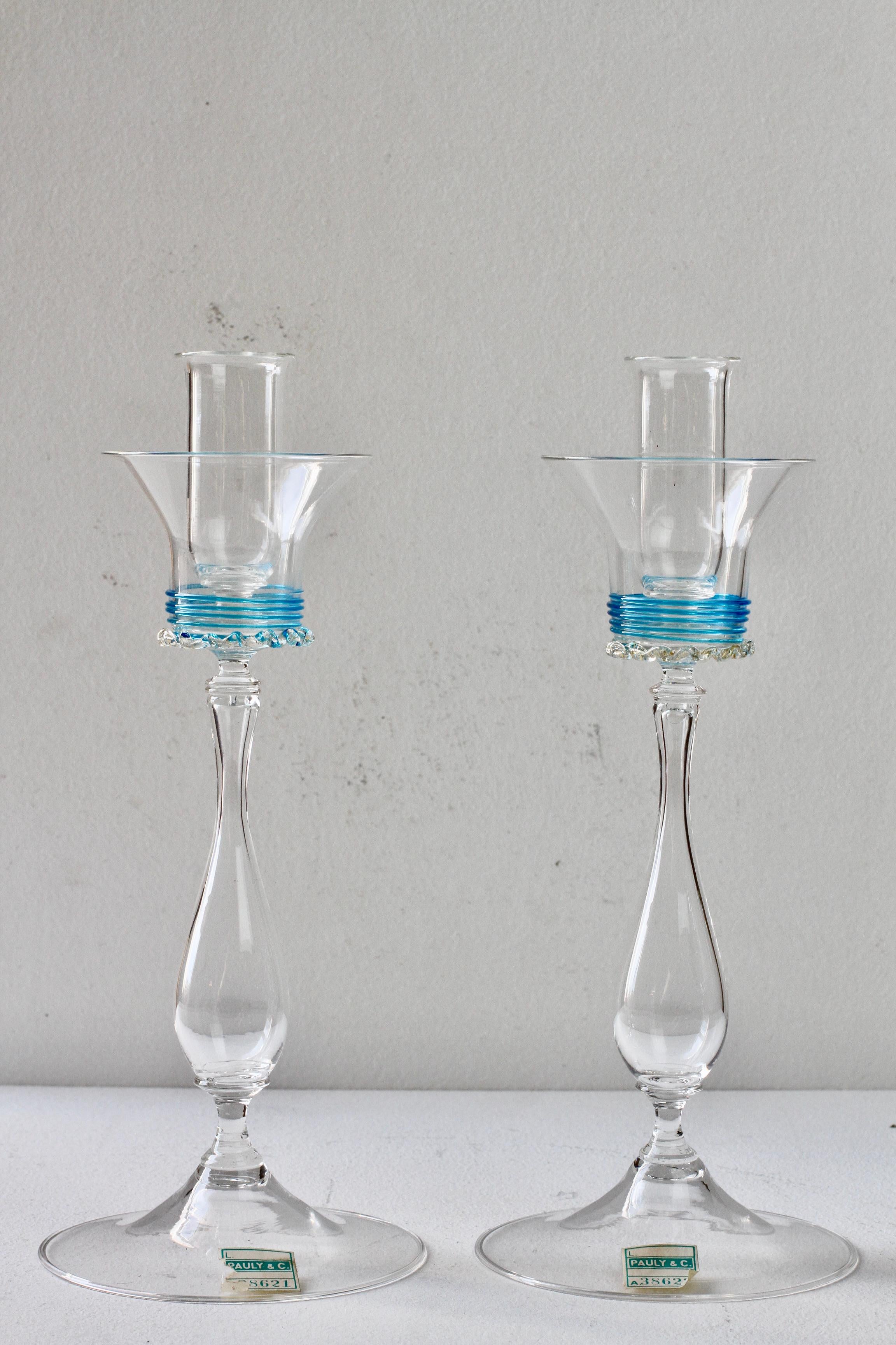 Großes Paar italienisch-venezianischer Murano-Glas-Kerzenhalter aus den 1950er Jahren von Pauly & Co. (Muranoglas) im Angebot