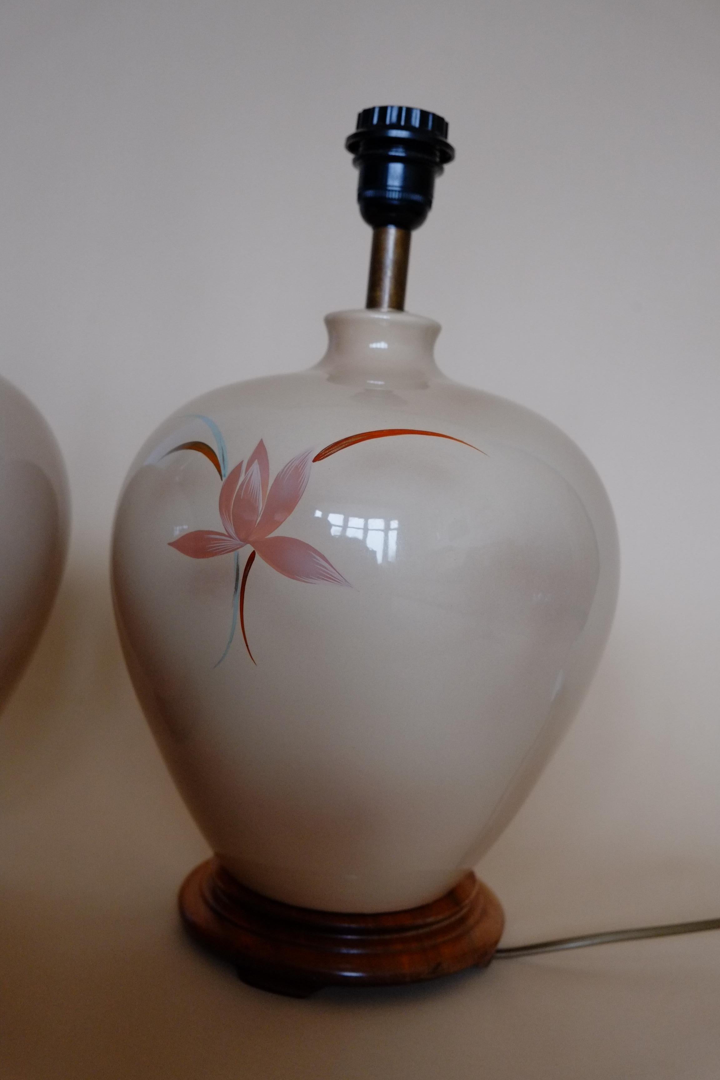 Large Pair of 1980's Floral Pink Ceramic Ginger Jar Lamps For Sale 3