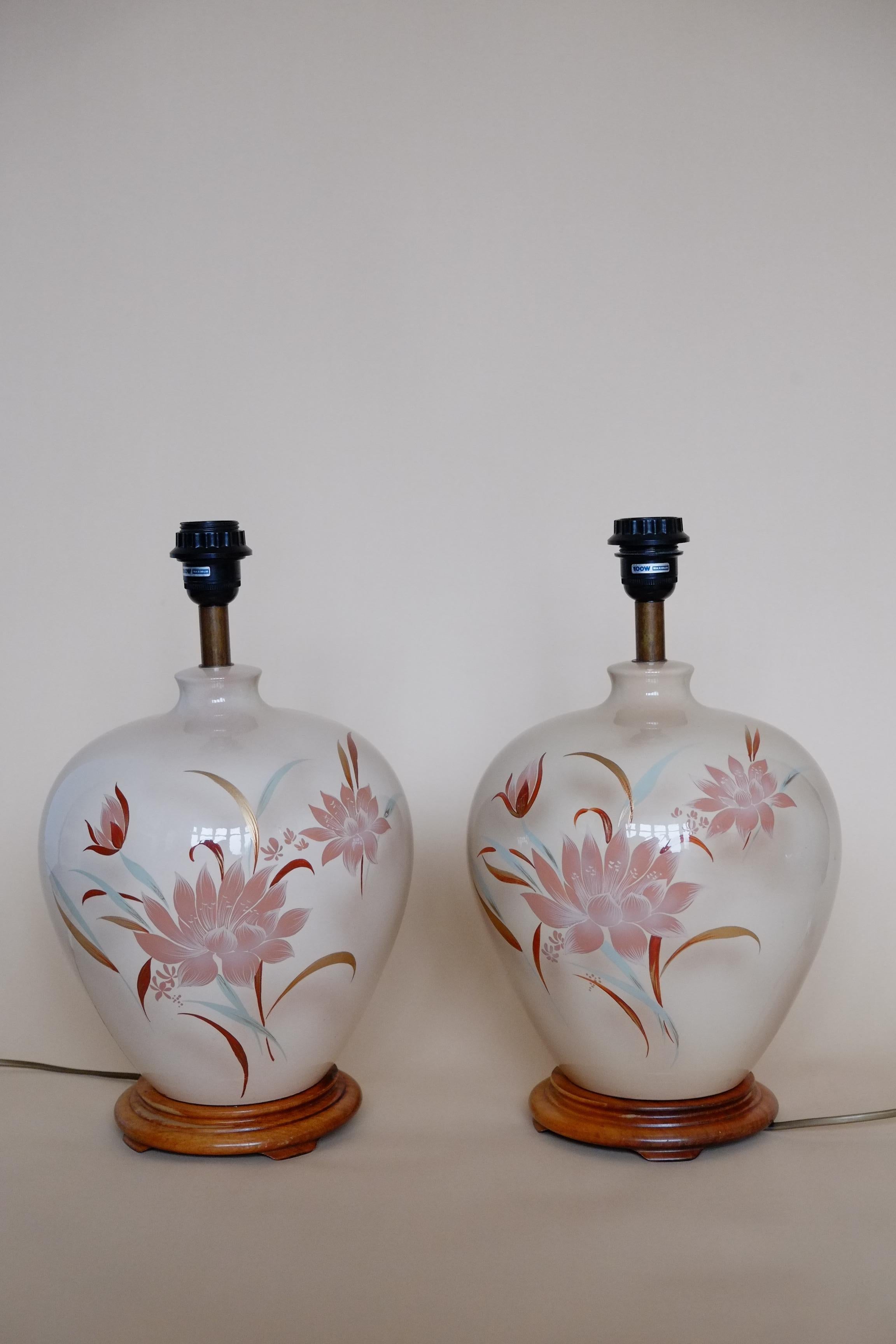 Large Pair of 1980's Floral Pink Ceramic Ginger Jar Lamps For Sale 5