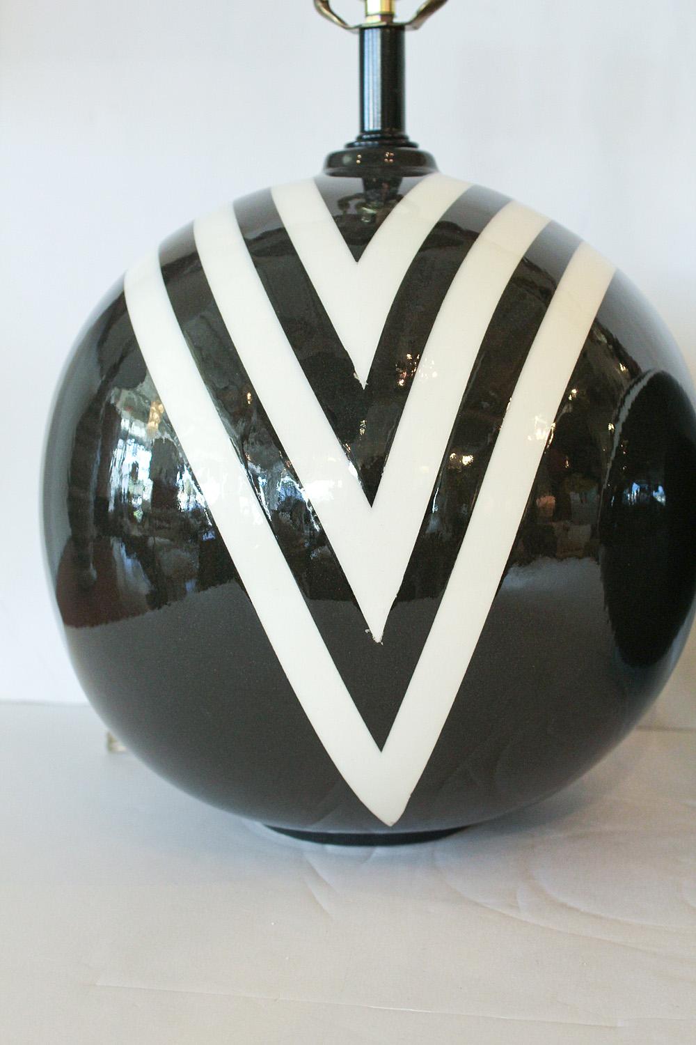 20th Century Large Pair of 1980's Graphic Black and White Ceramic Lamps For Sale