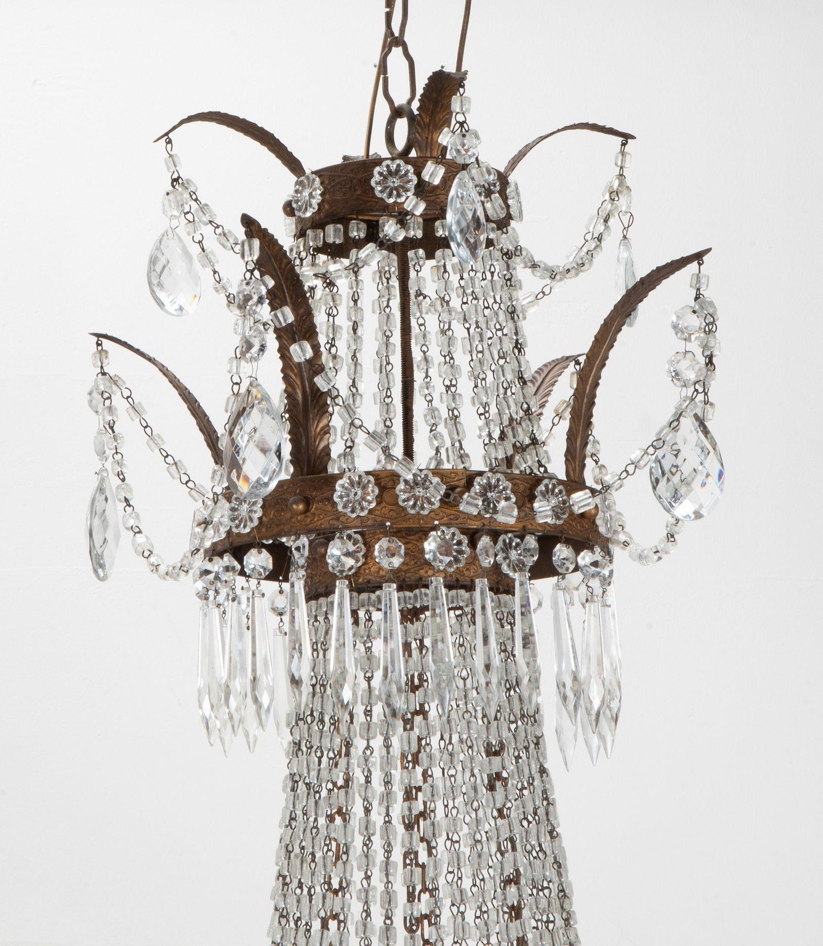 Large Pair of 19th Century Empire Chandeliers (19. Jahrhundert) im Angebot