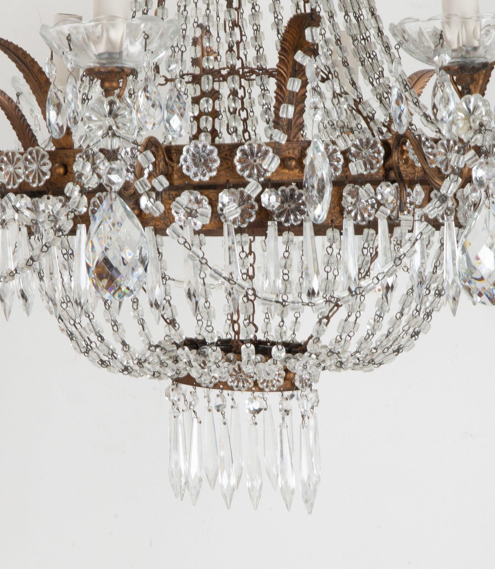 Large Pair of 19th Century Empire Chandeliers (Bronze) im Angebot