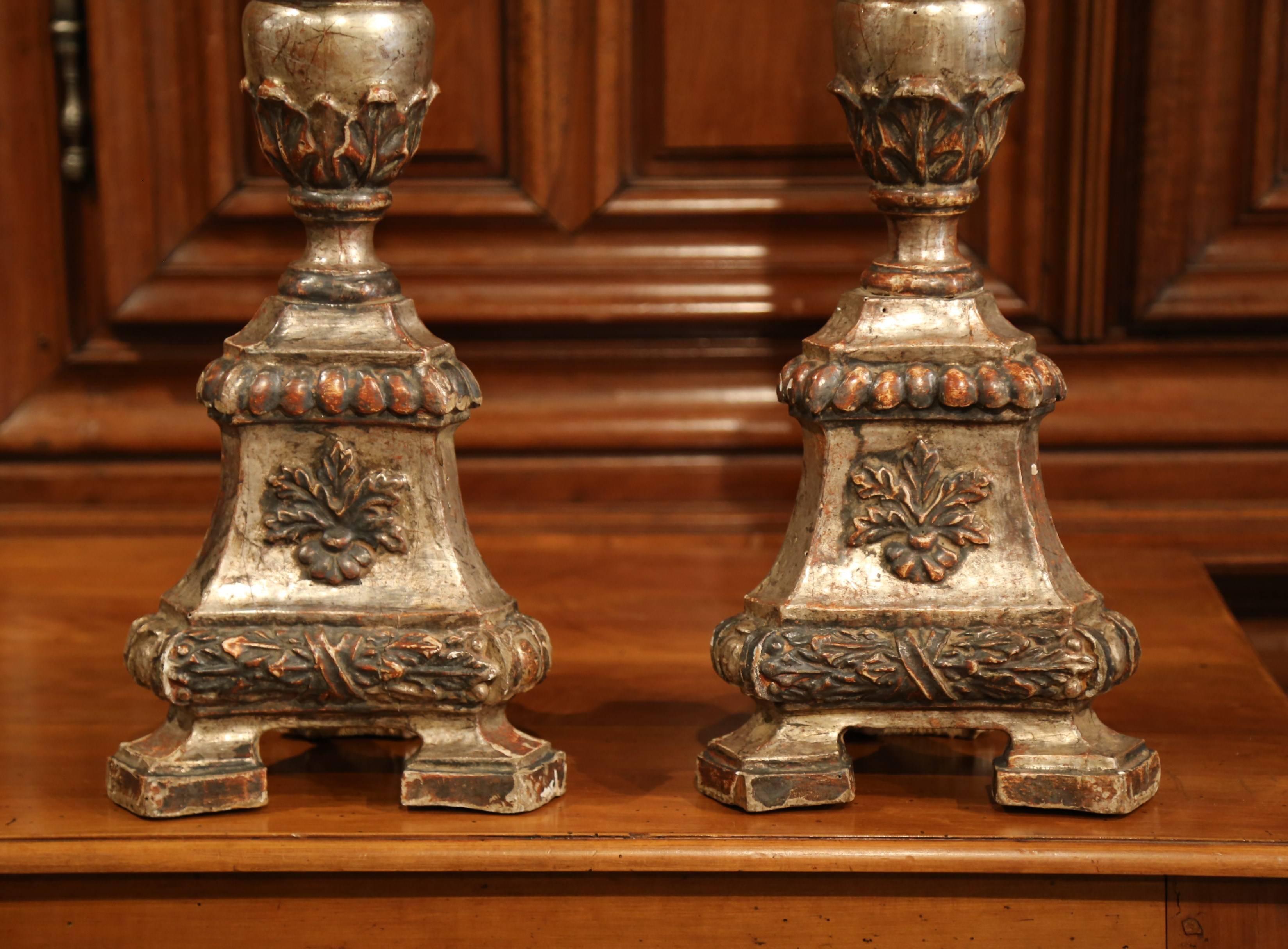 Pair of 19th Century Italian Carved Two-Tone Silver Leaf Candlesticks Prickets In Excellent Condition For Sale In Dallas, TX
