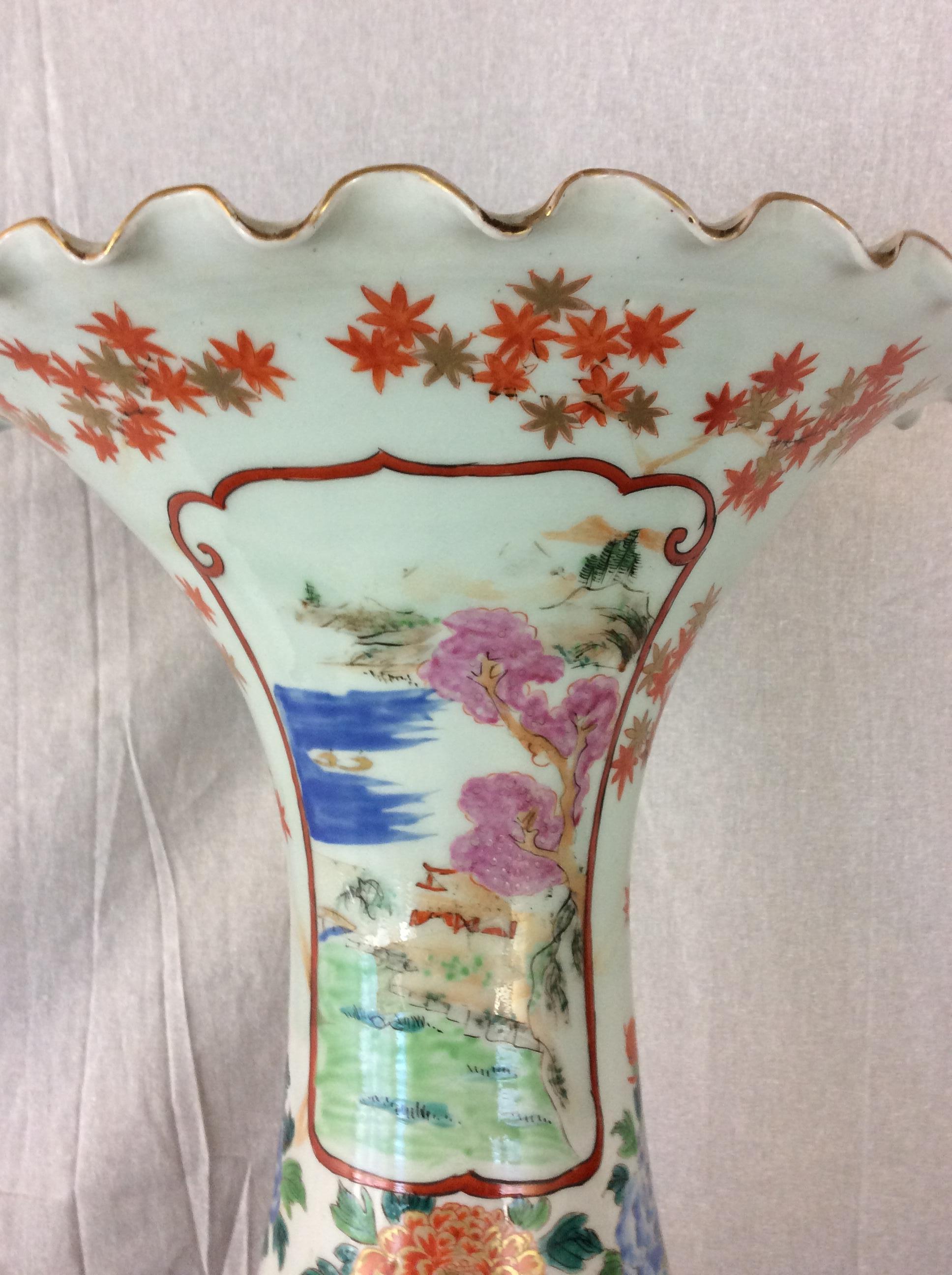 Large Pair of 19th Century Japanese Imari Porcelain Floor Vases For Sale 7