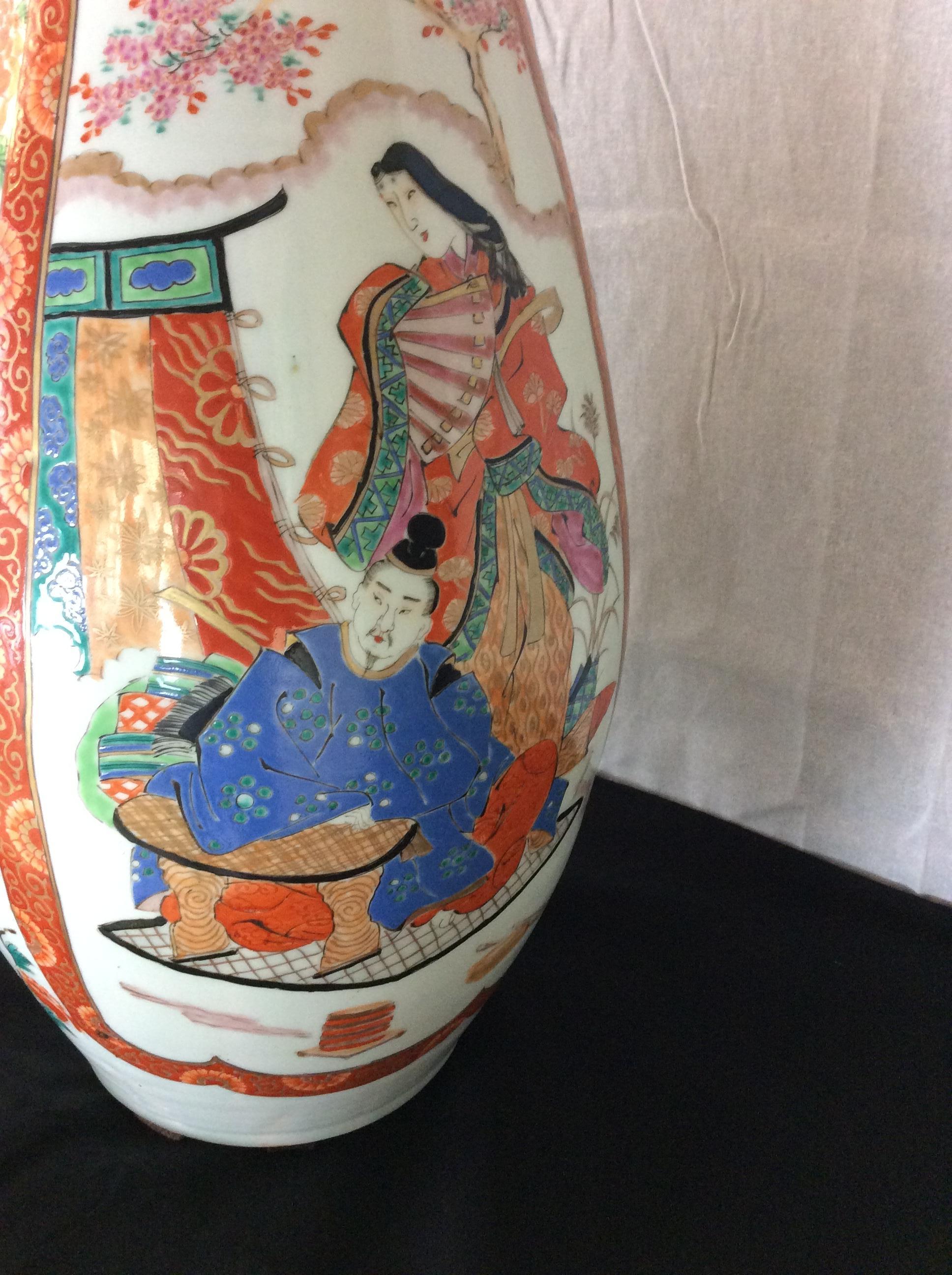 Meiji Large Pair of 19th Century Japanese Imari Porcelain Floor Vases For Sale