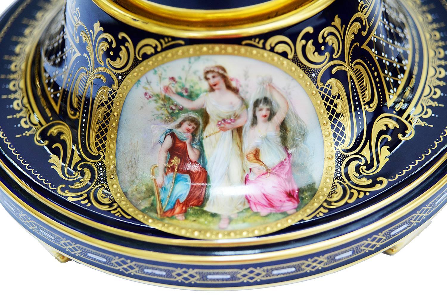 Large Pair of 19th Century Vienna Porcelain Urns For Sale 3