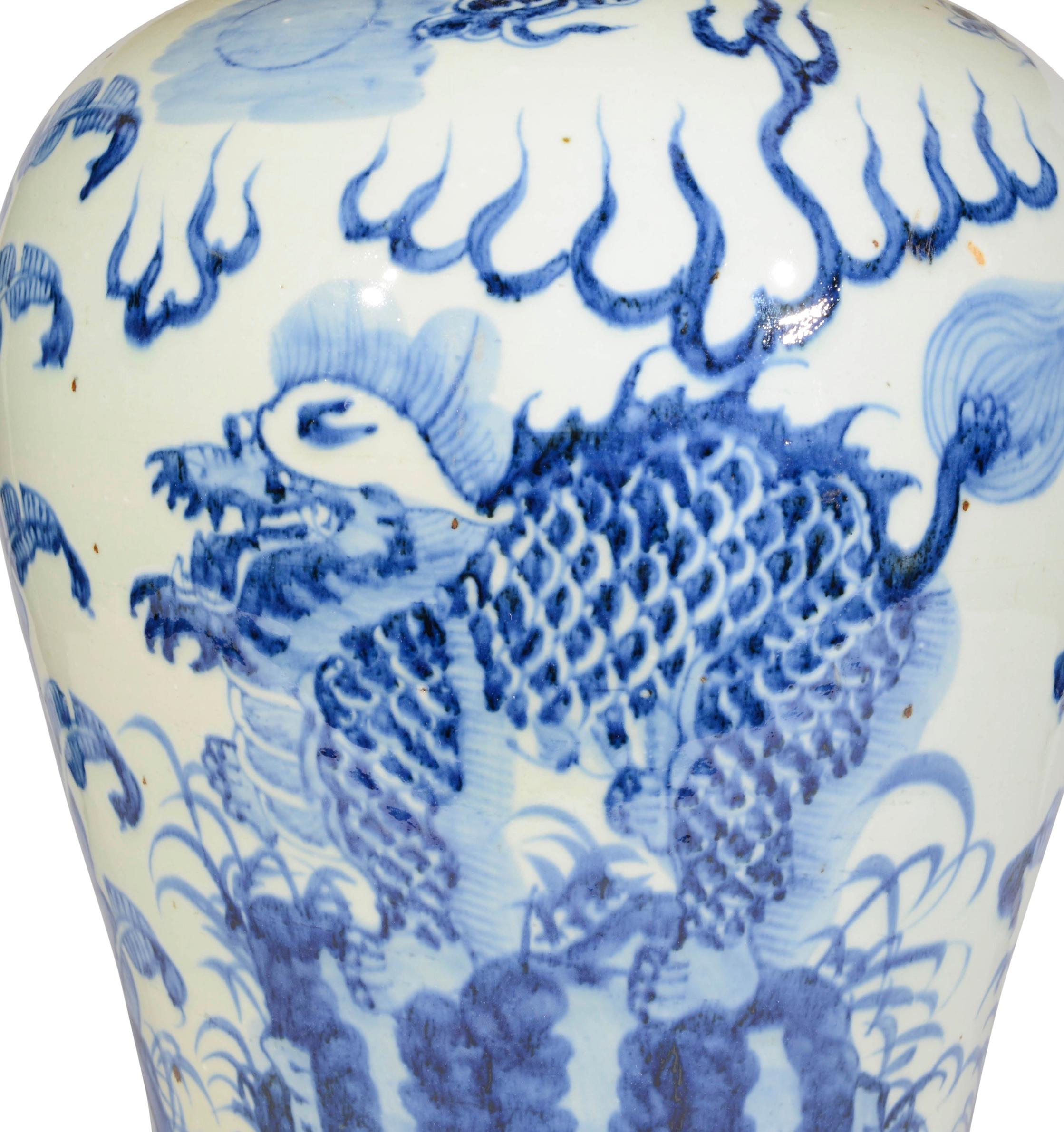 Glazed Large Pair of 20th Century Chinese Blue and White Porcelain Table Lamps For Sale