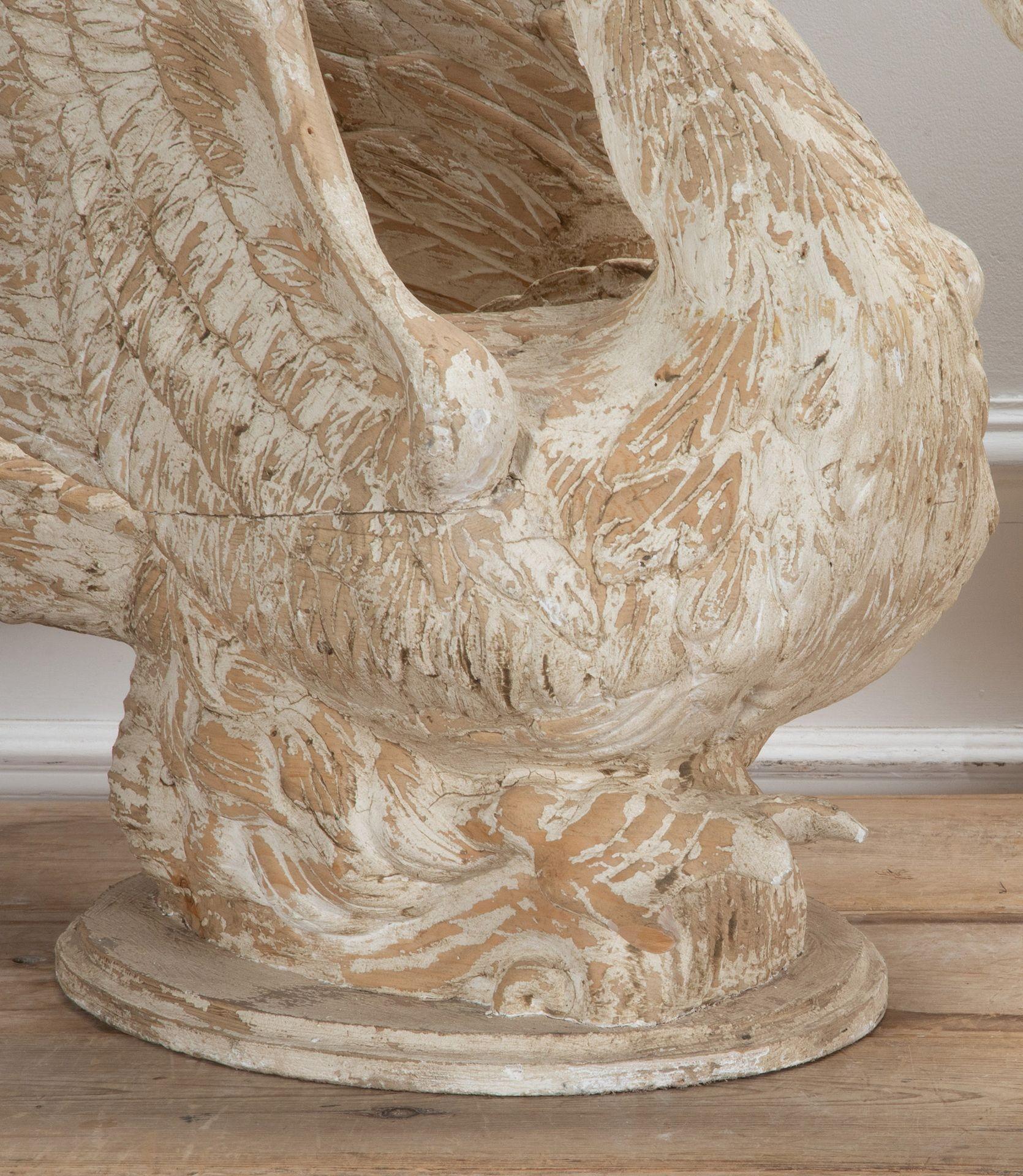 Grande paire de jardinières Swan en bois de tilleul sculpté à la main, Italie, 20e siècle en vente 4