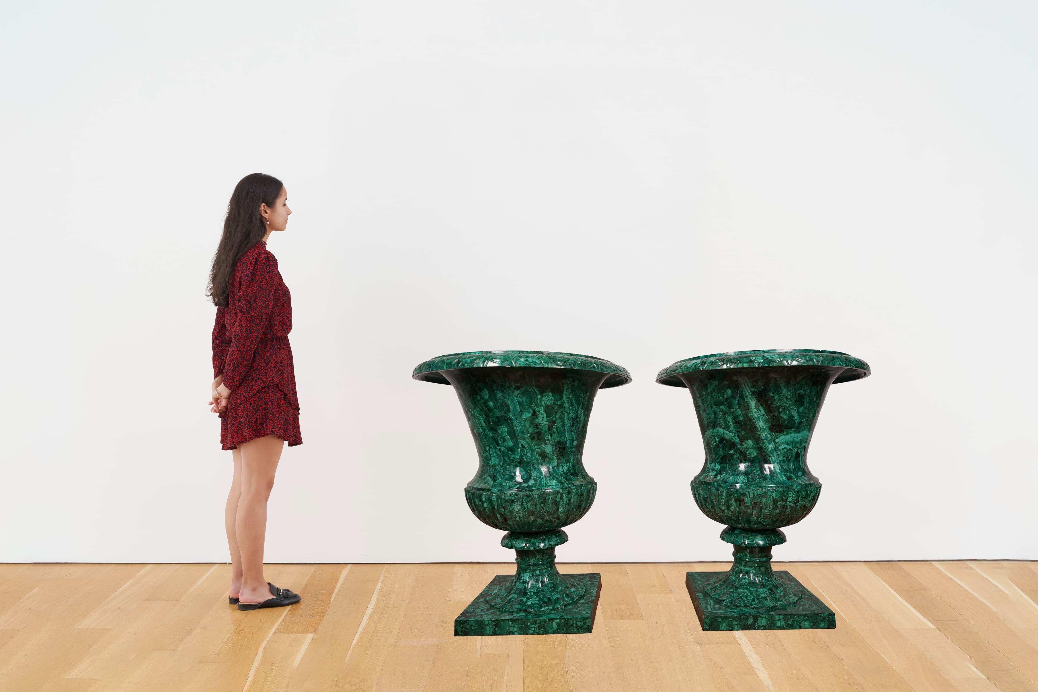 Large Pair of 20th-Century Malachite Vases – 100 cm For Sale 7