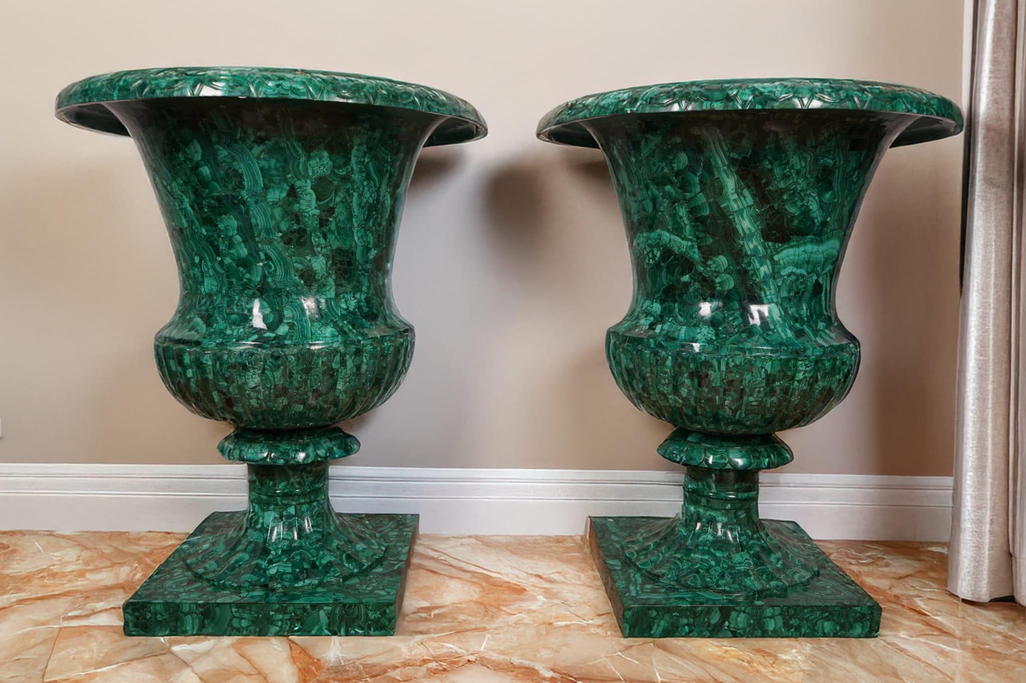 Large Pair of 20th-Century Malachite Vases – 100 cm For Sale 8