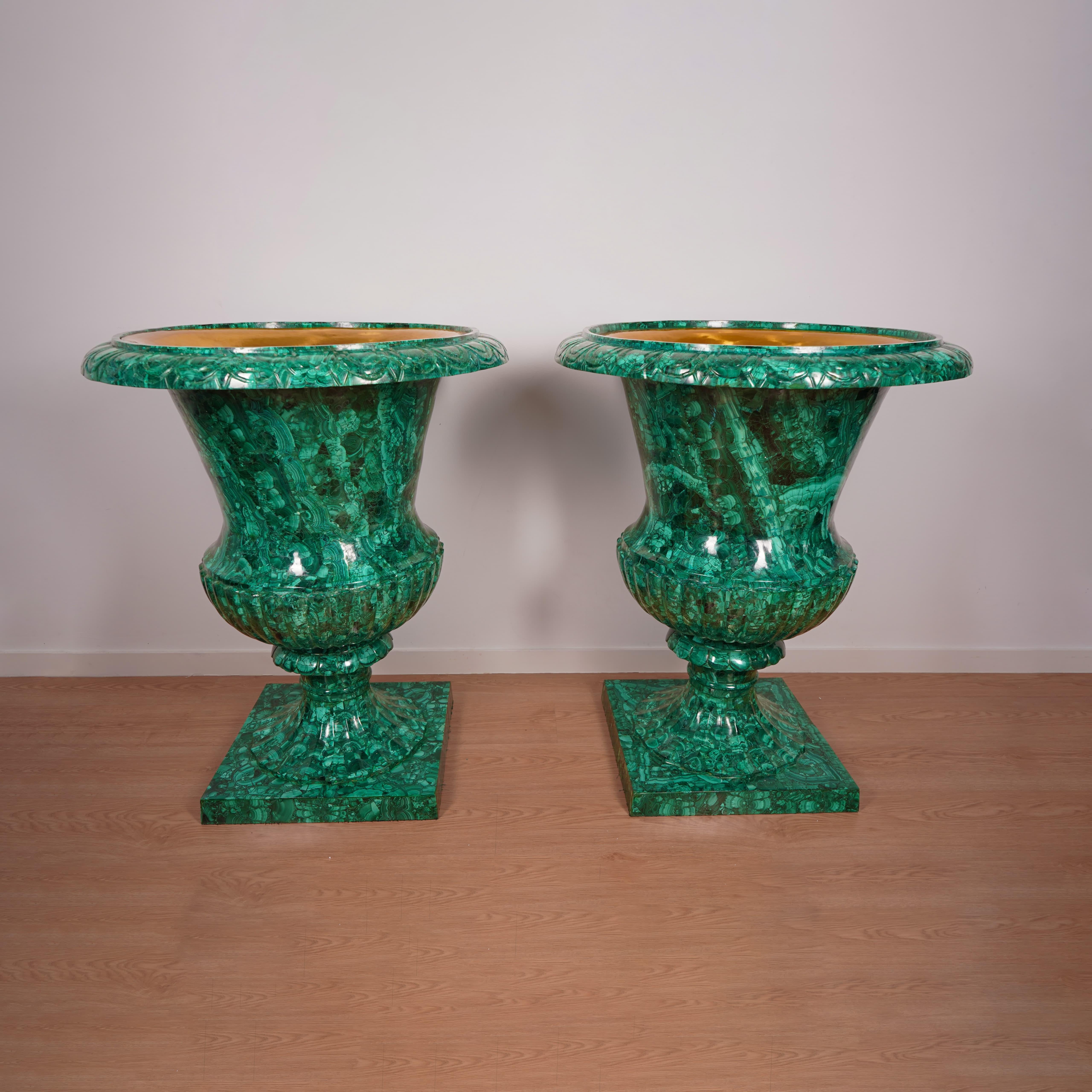 Large Pair of 20th-Century Malachite Vases – 100 cm For Sale 9
