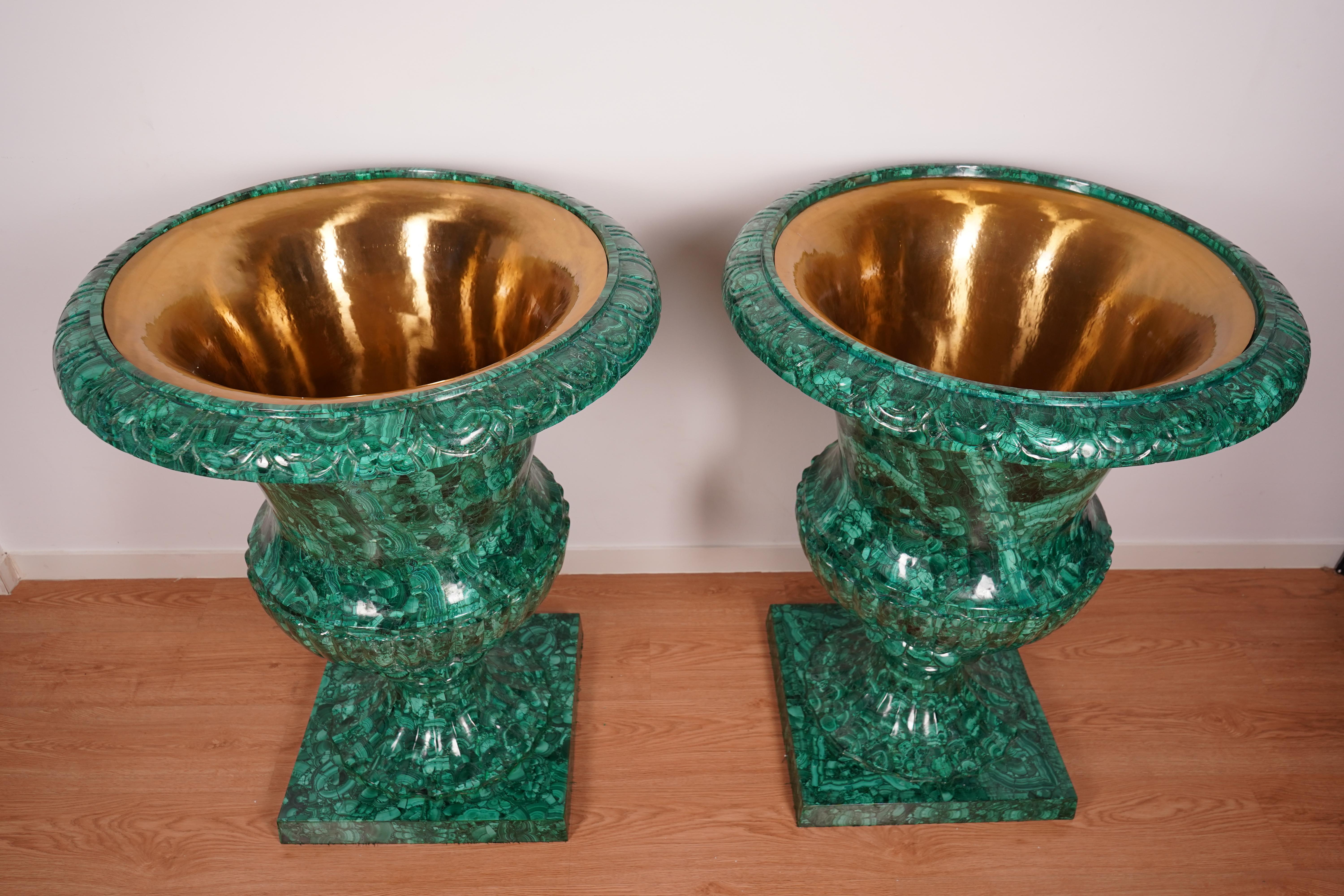 Large Pair of 20th-Century Malachite Vases – 100 cm For Sale 5