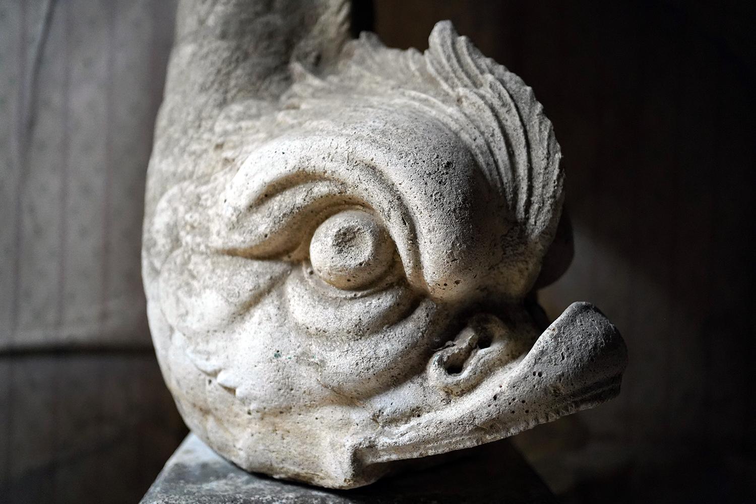 Large Pair of 20thC Cast Stone Dolphins On Plinths, c.1940-60 In Fair Condition For Sale In Bedford, Bedfordshire