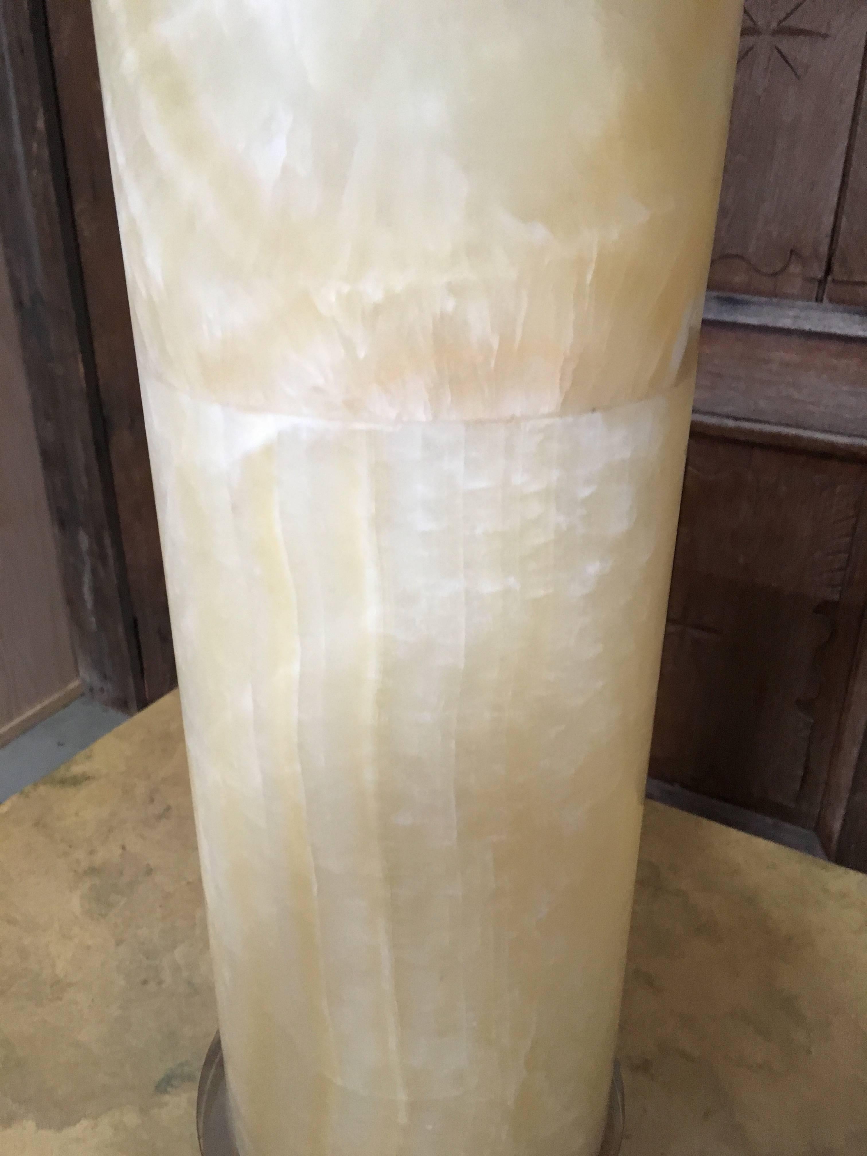 Large Pair of Alabaster Column Lamps In Good Condition In Denton, TX