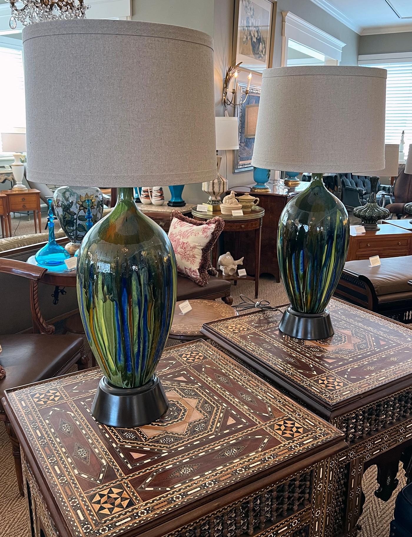Large Pair of American 1960s Drip-Glaze Ovoid Lamps In Good Condition In San Francisco, CA
