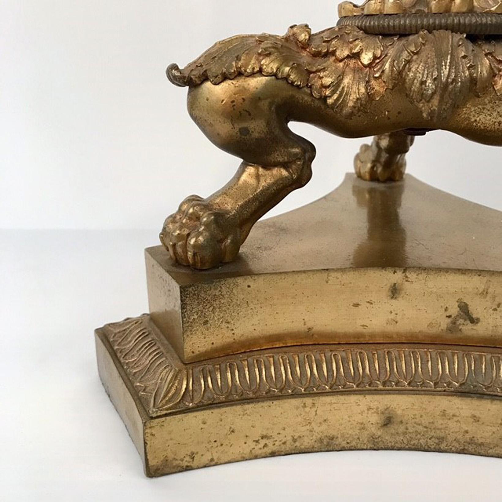 Grande coppia di candelabri in bronzo francese in stile Charles X in vendita 4