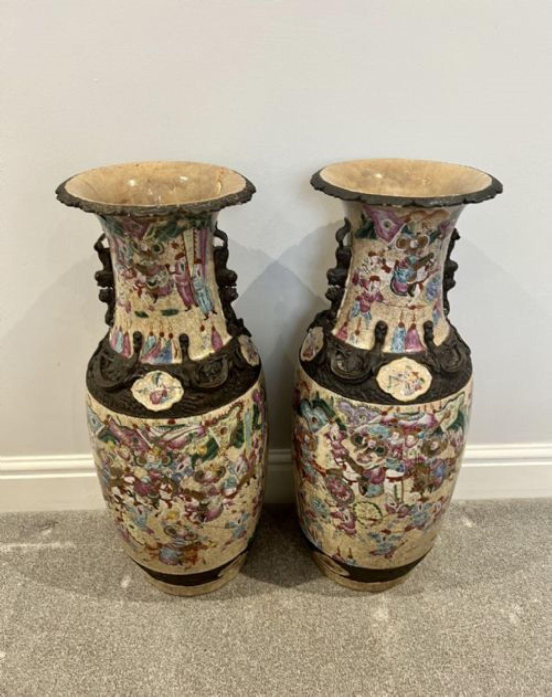 Large pair of antique Chinese crackled glazed vases In Good Condition For Sale In Ipswich, GB
